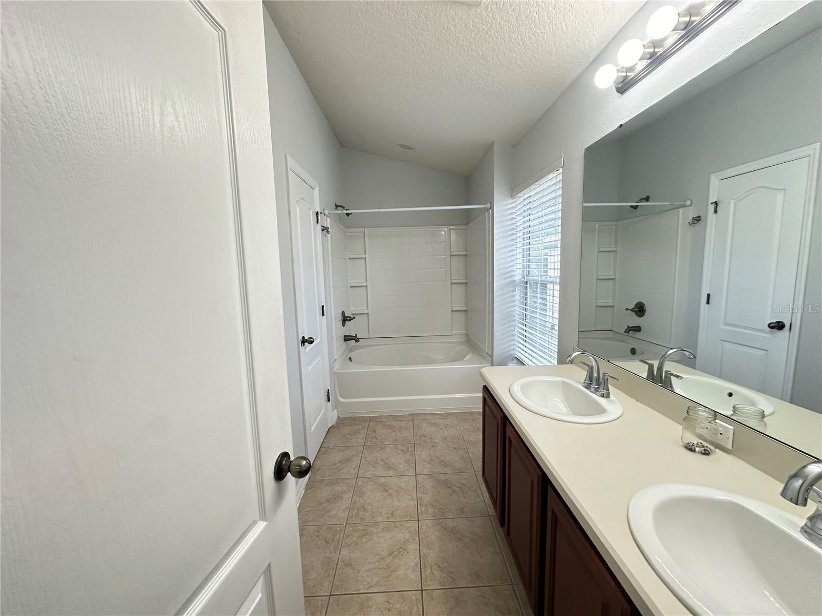 Image 13 of 24 For 6768 Breezy Palm Drive