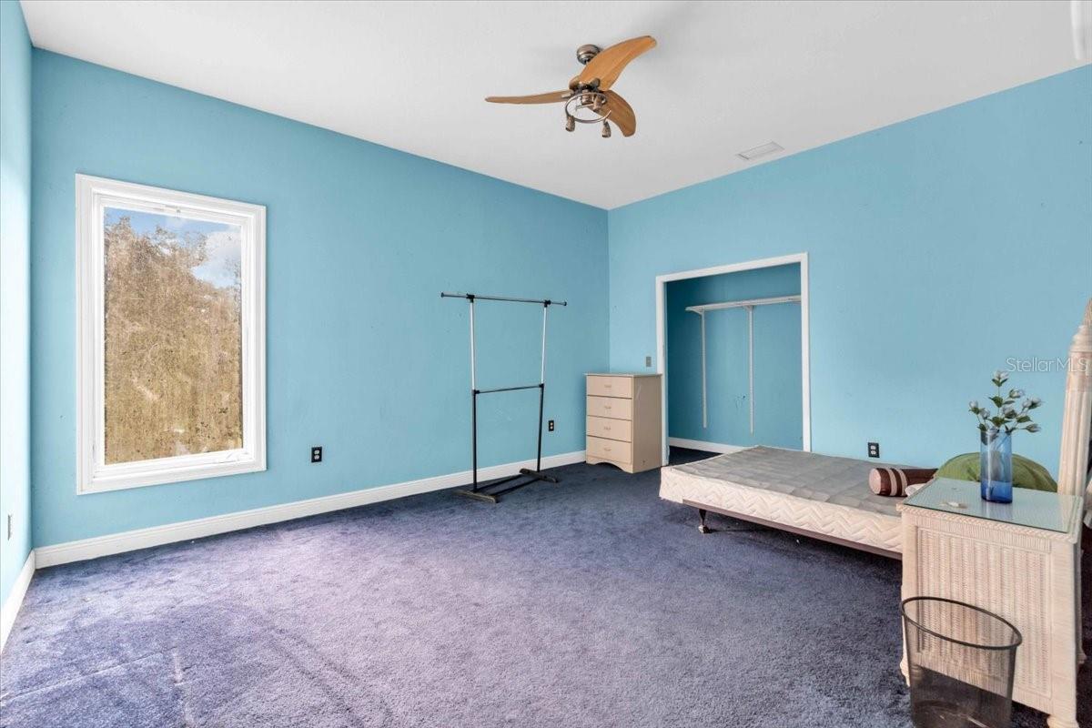 Image 23 of 42 For 4105 37th Street E