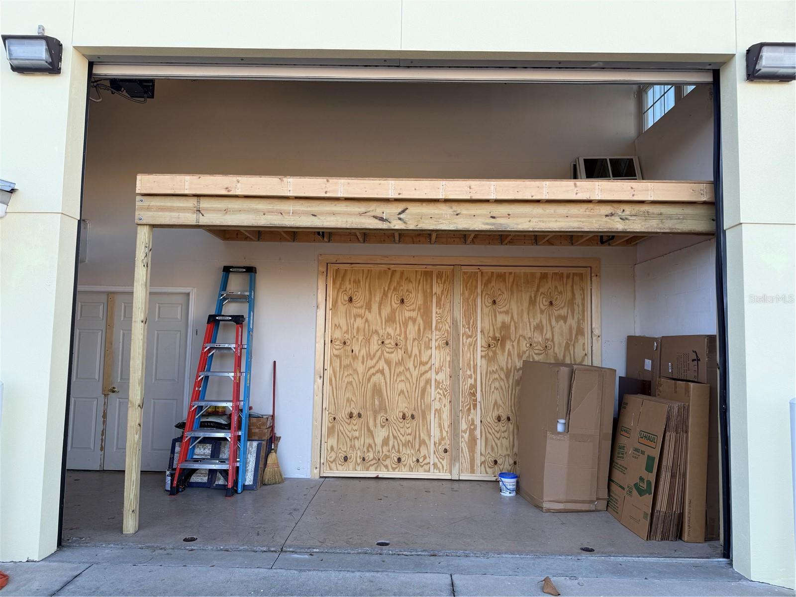 Image 54 of 58 For 525 8th Street W