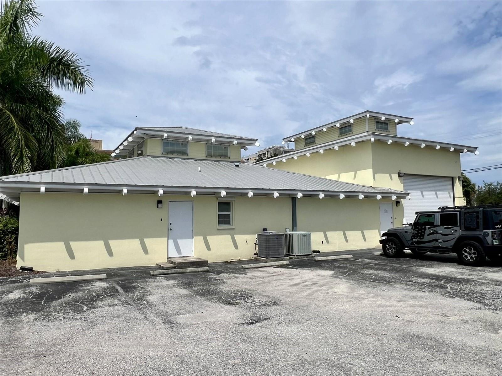 Image 9 of 58 For 525 8th Street W
