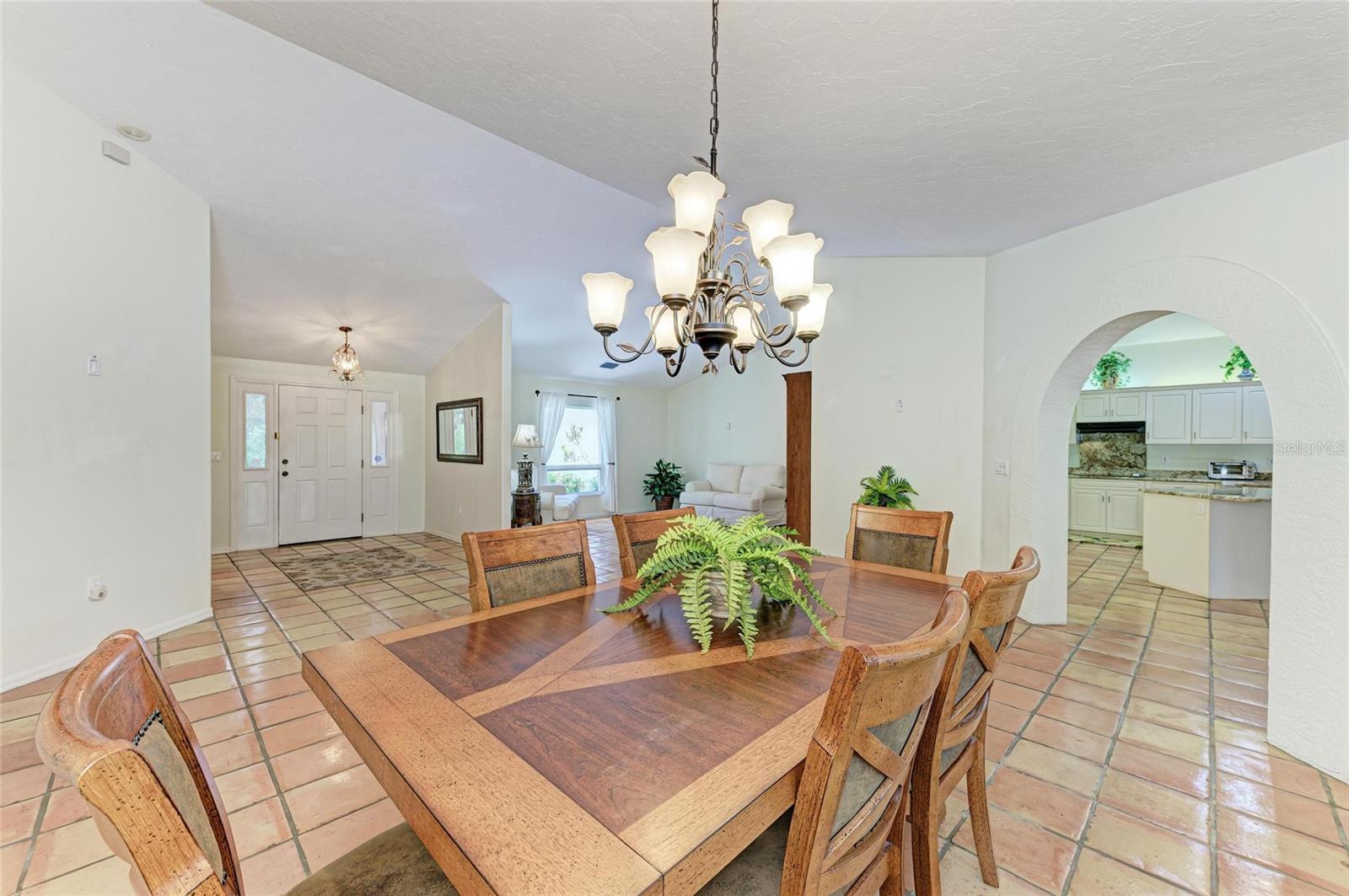 Image 14 of 68 For 3217 Oak Grove Drive