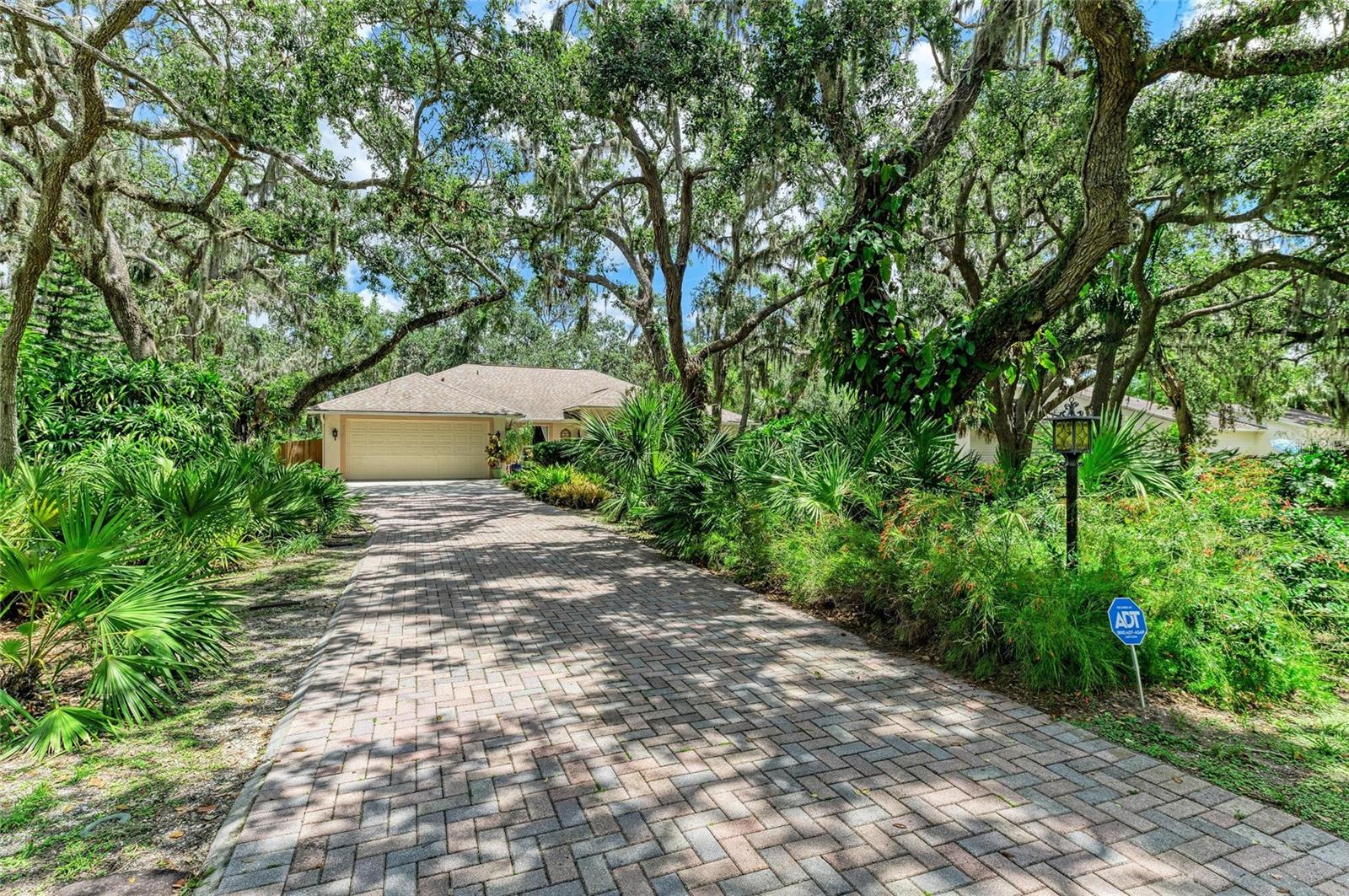 Image 3 of 68 For 3217 Oak Grove Drive