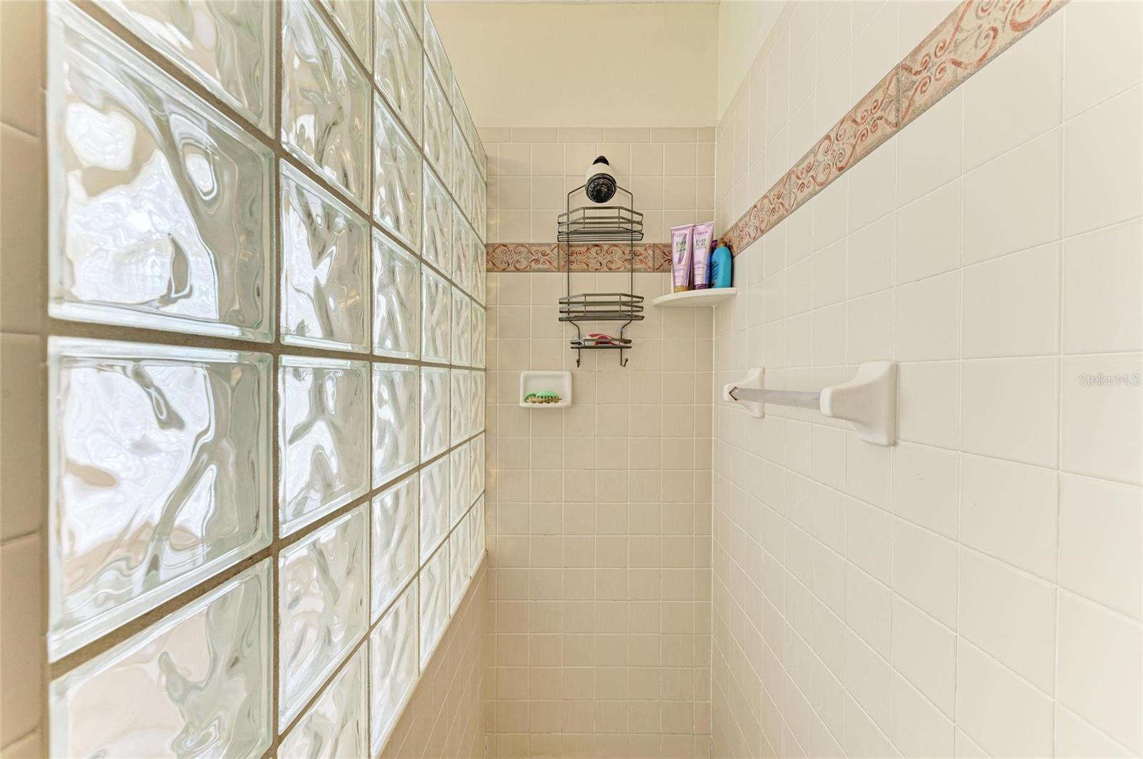 Image 38 of 68 For 3217 Oak Grove Drive