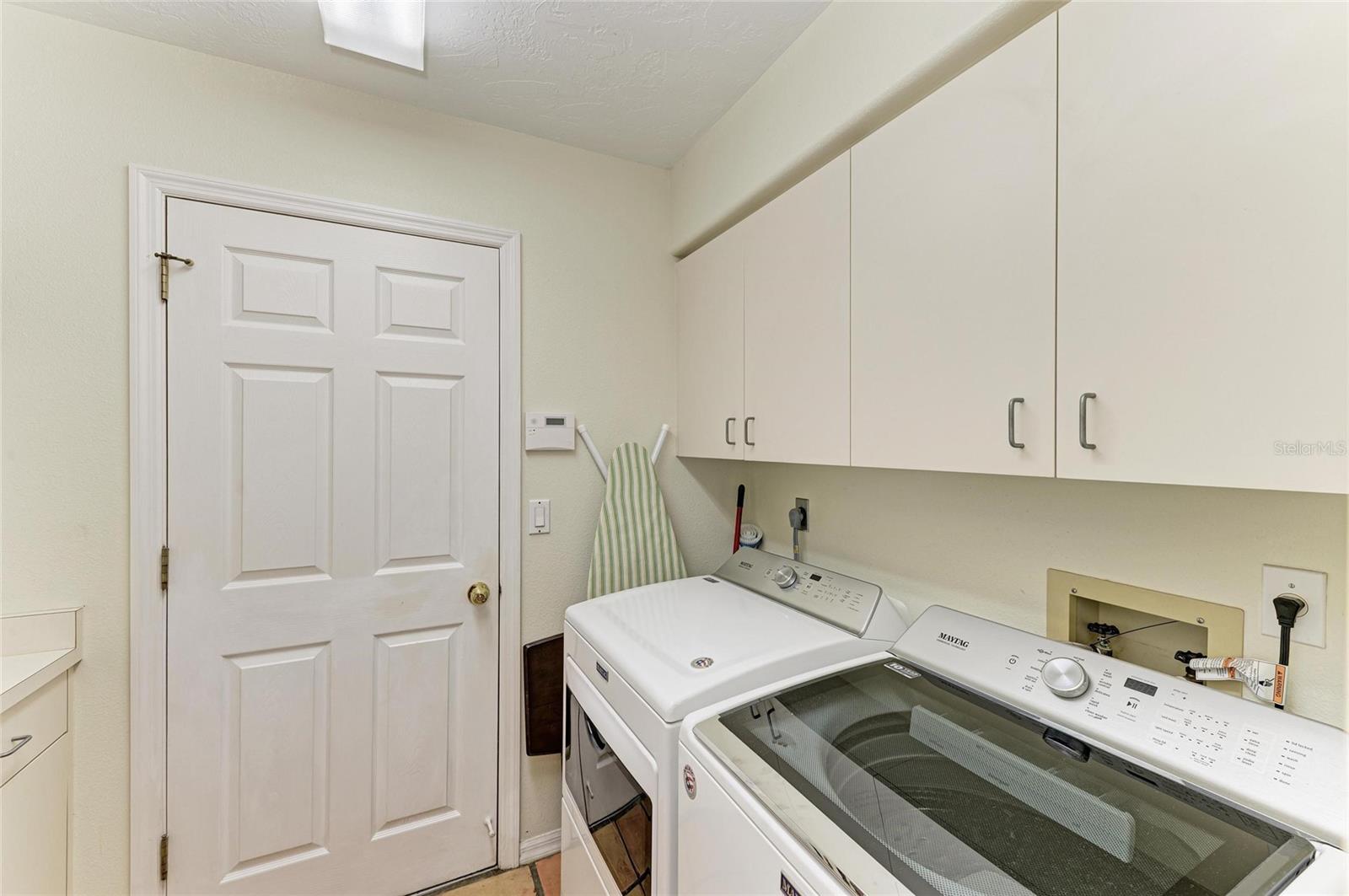 Image 45 of 68 For 3217 Oak Grove Drive