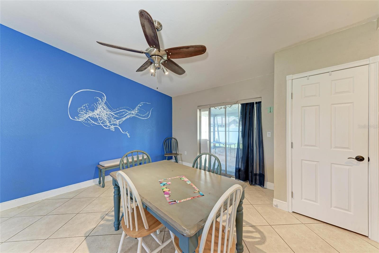 Image 14 of 29 For 2406 15th Street W