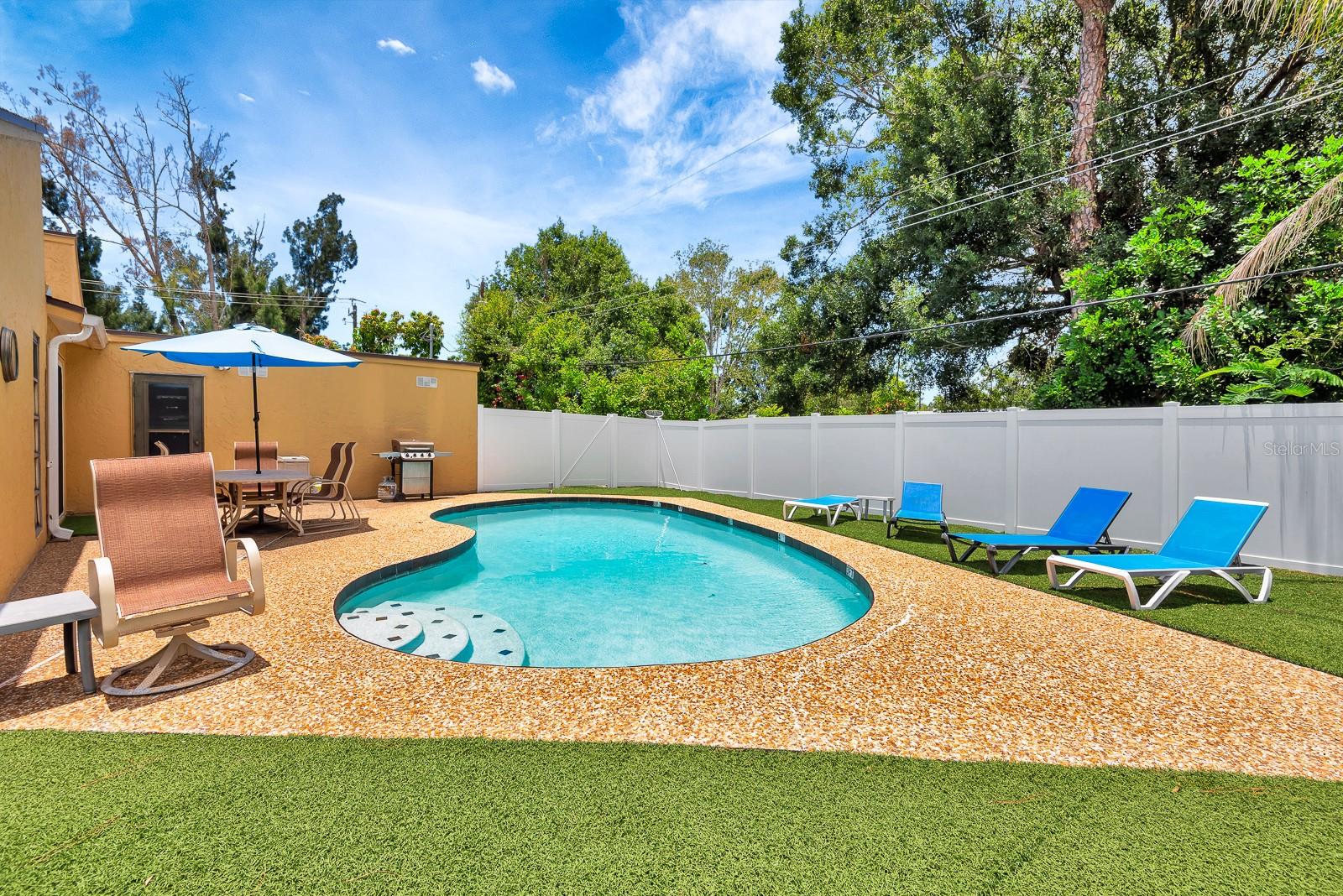 Image 34 of 53 For 2315 Riverwood Pines Drive