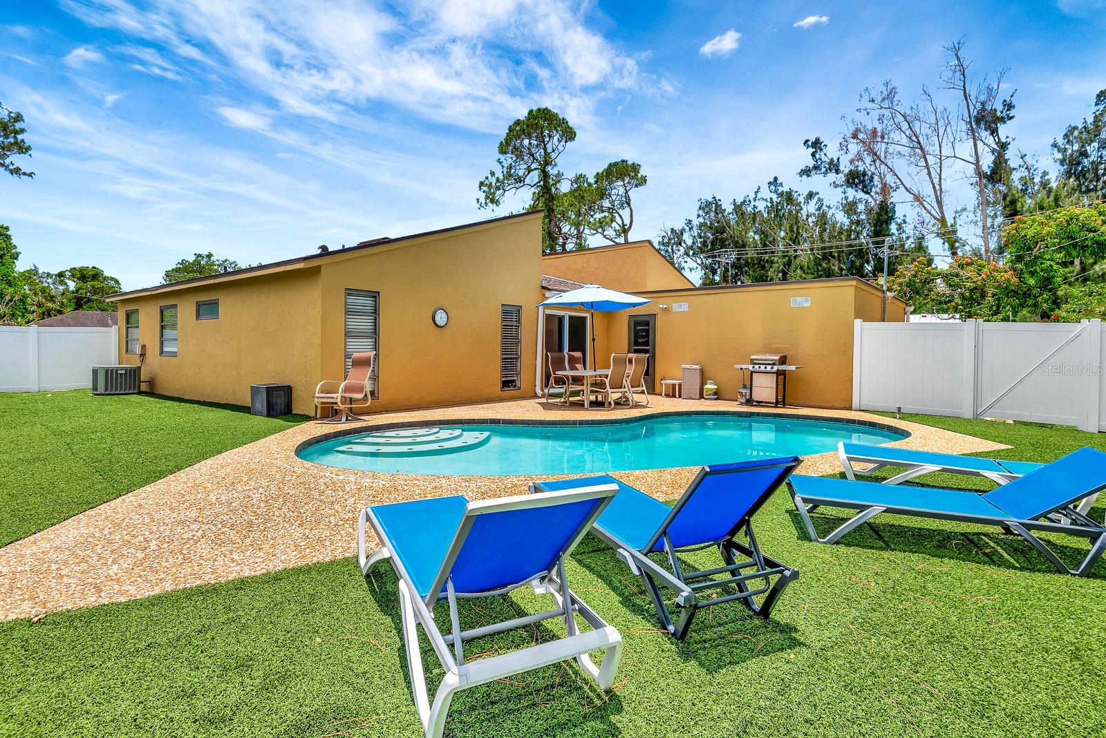 Image 35 of 53 For 2315 Riverwood Pines Drive