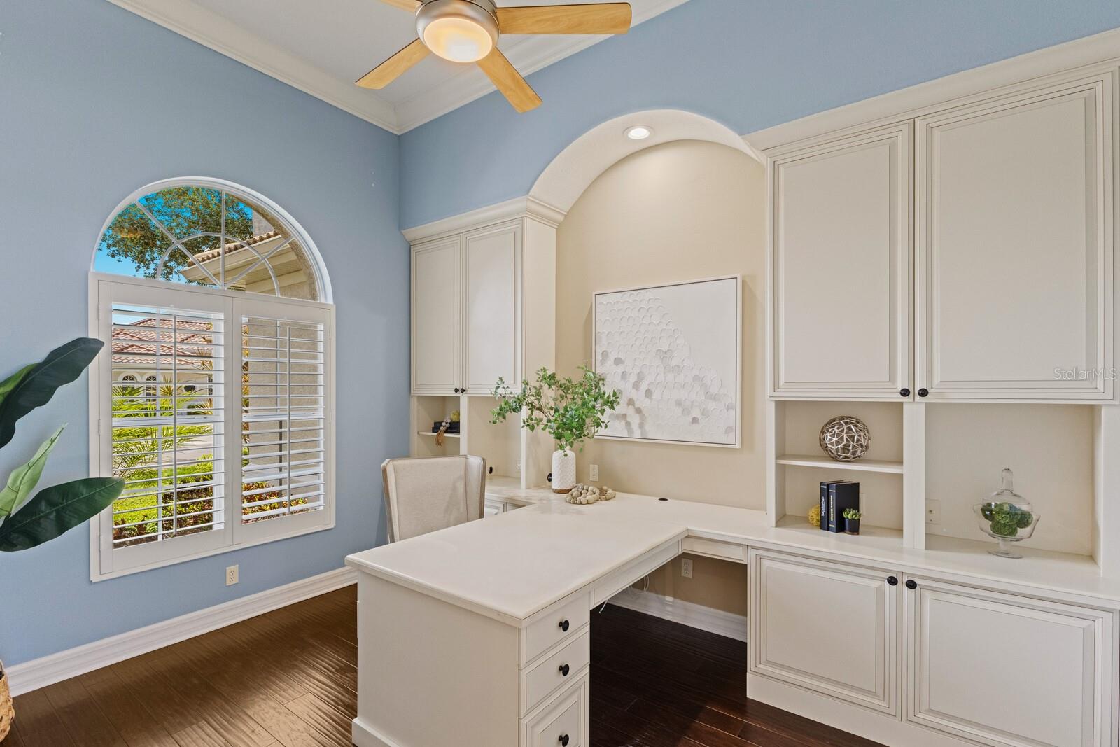 Image 11 of 76 For 7144 Ashland Glen