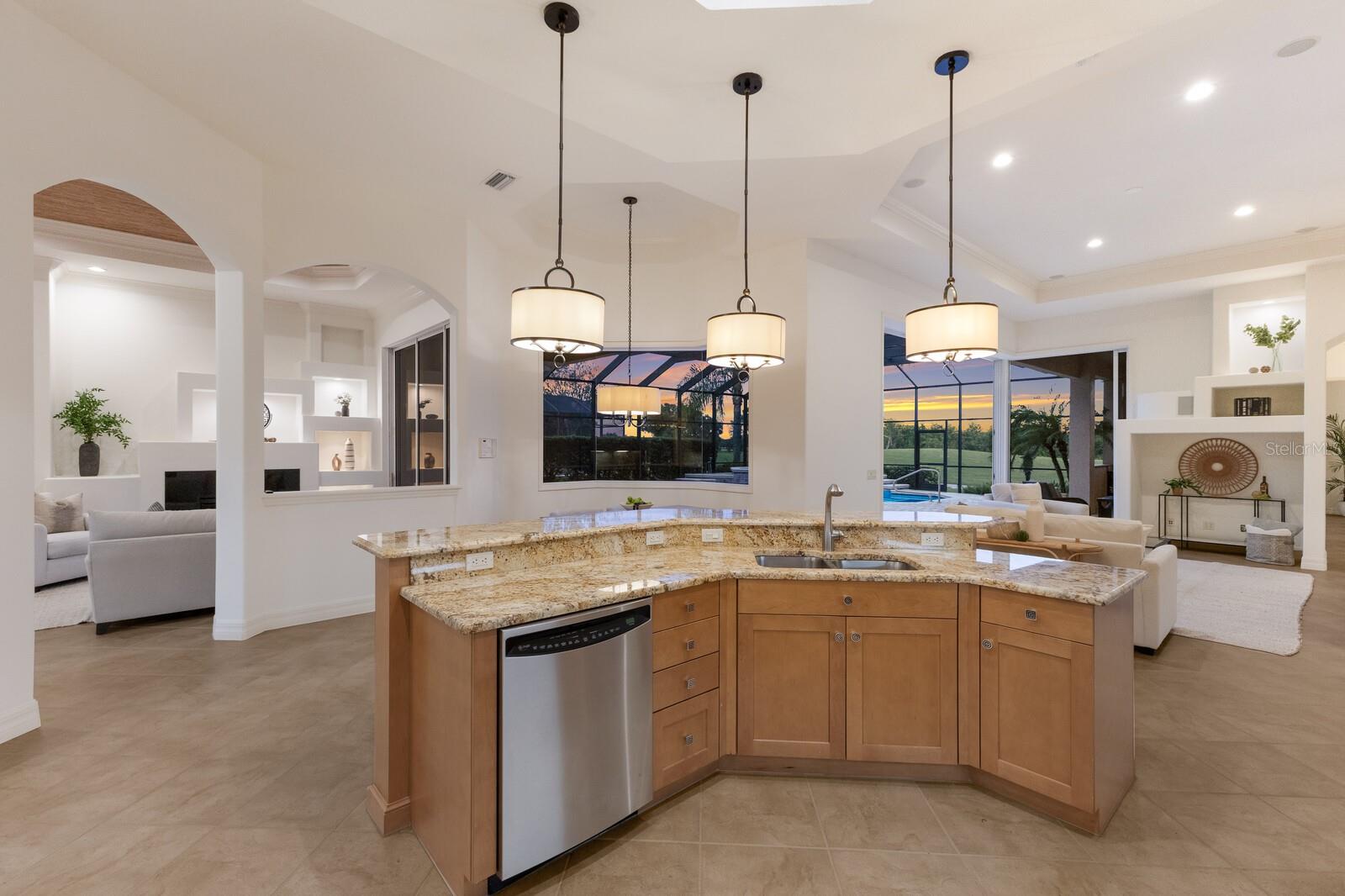 Image 23 of 76 For 7144 Ashland Glen