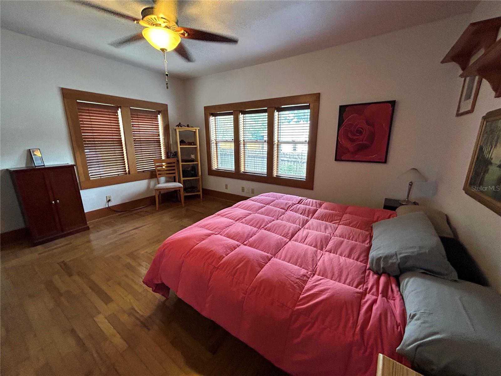 Image 13 of 26 For 1810 28th Street W