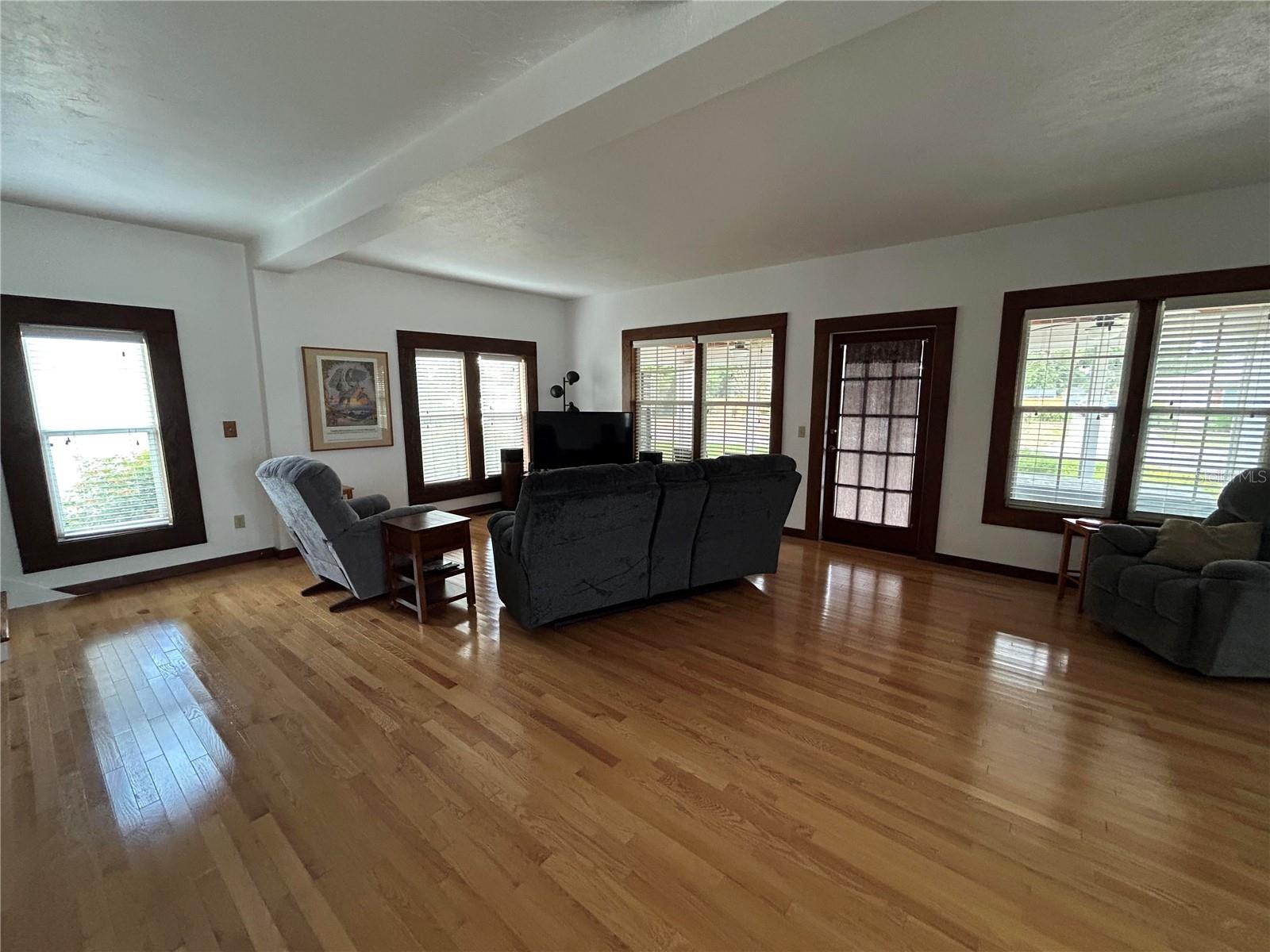 Image 6 of 26 For 1810 28th Street W