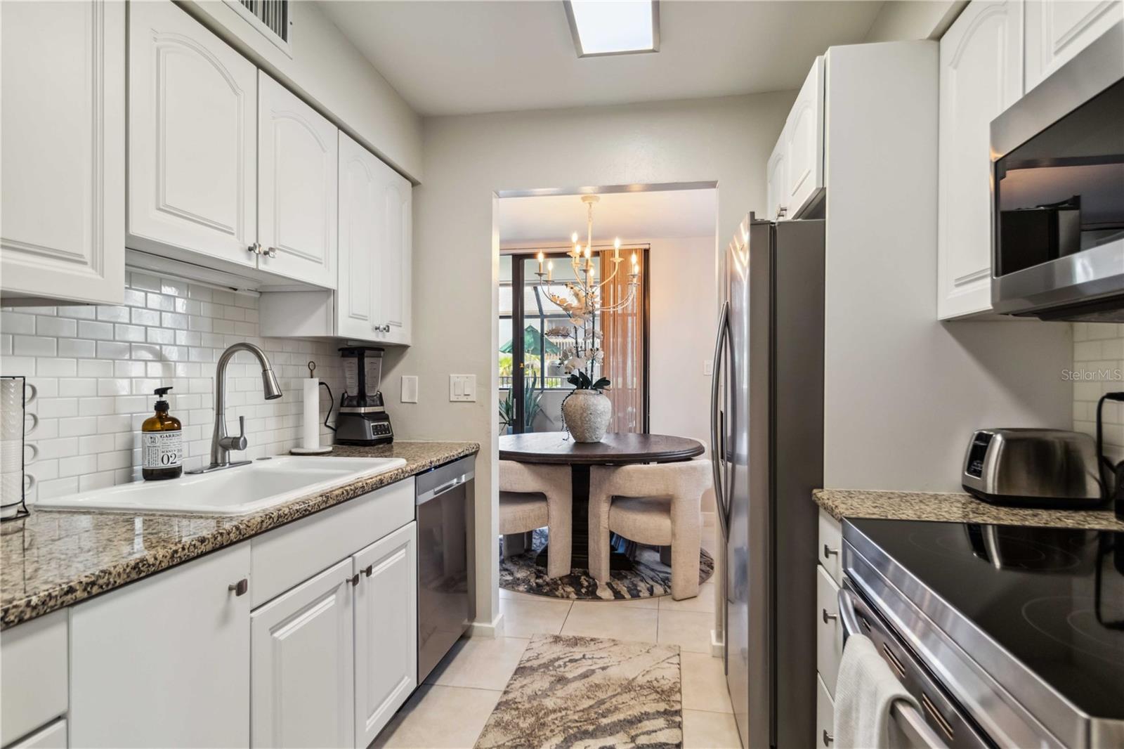 Image 9 of 32 For 3067 Willow Green Drive 33