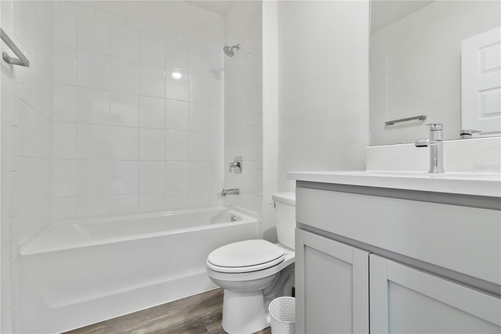 Image 11 of 100 For 17209 Barnwood Place
