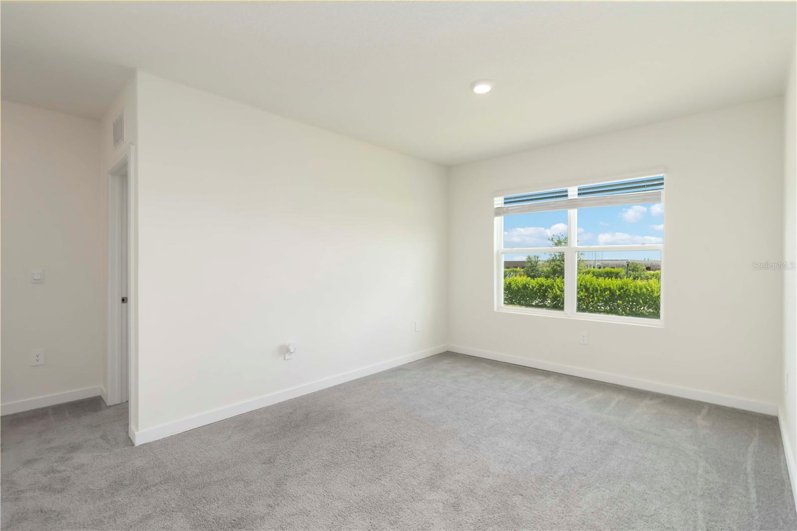 Image 22 of 100 For 17209 Barnwood Place