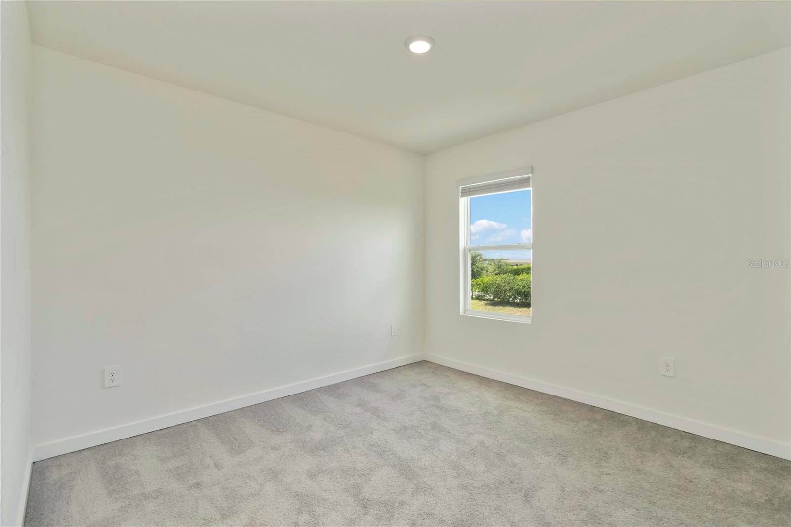 Image 23 of 100 For 17209 Barnwood Place