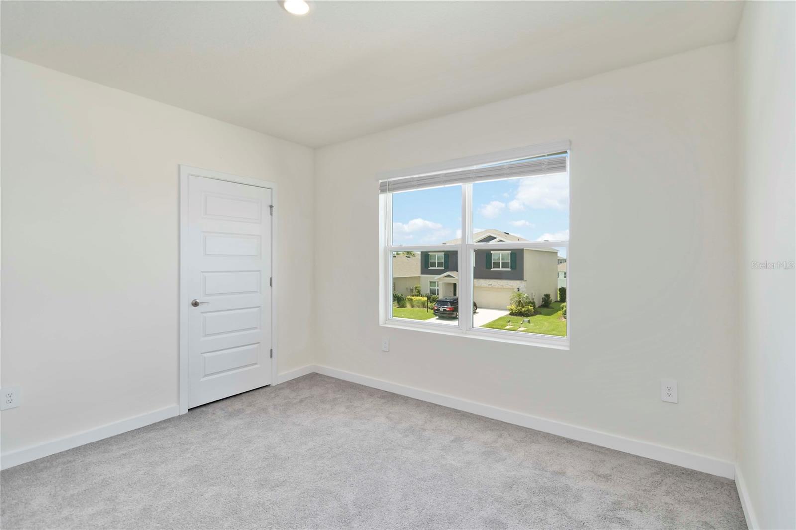 Image 28 of 100 For 17209 Barnwood Place