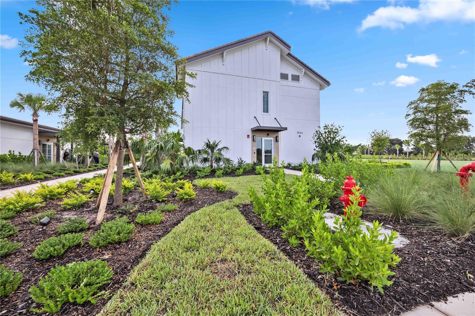 Image 75 of 100 For 17209 Barnwood Place