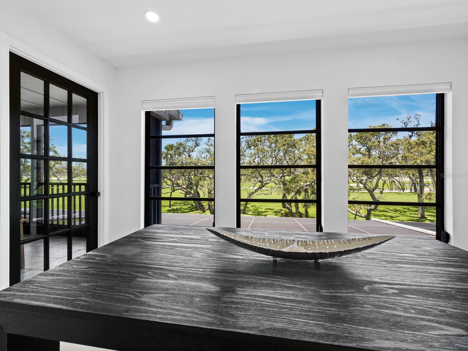 Image 14 of 57 For 2155 Harbourside Drive 804
