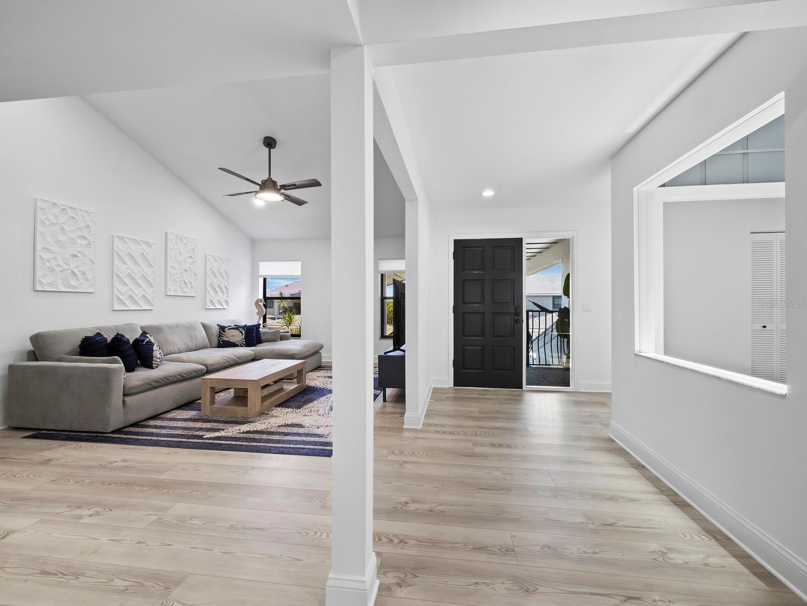 Image 30 of 57 For 2155 Harbourside Drive 804
