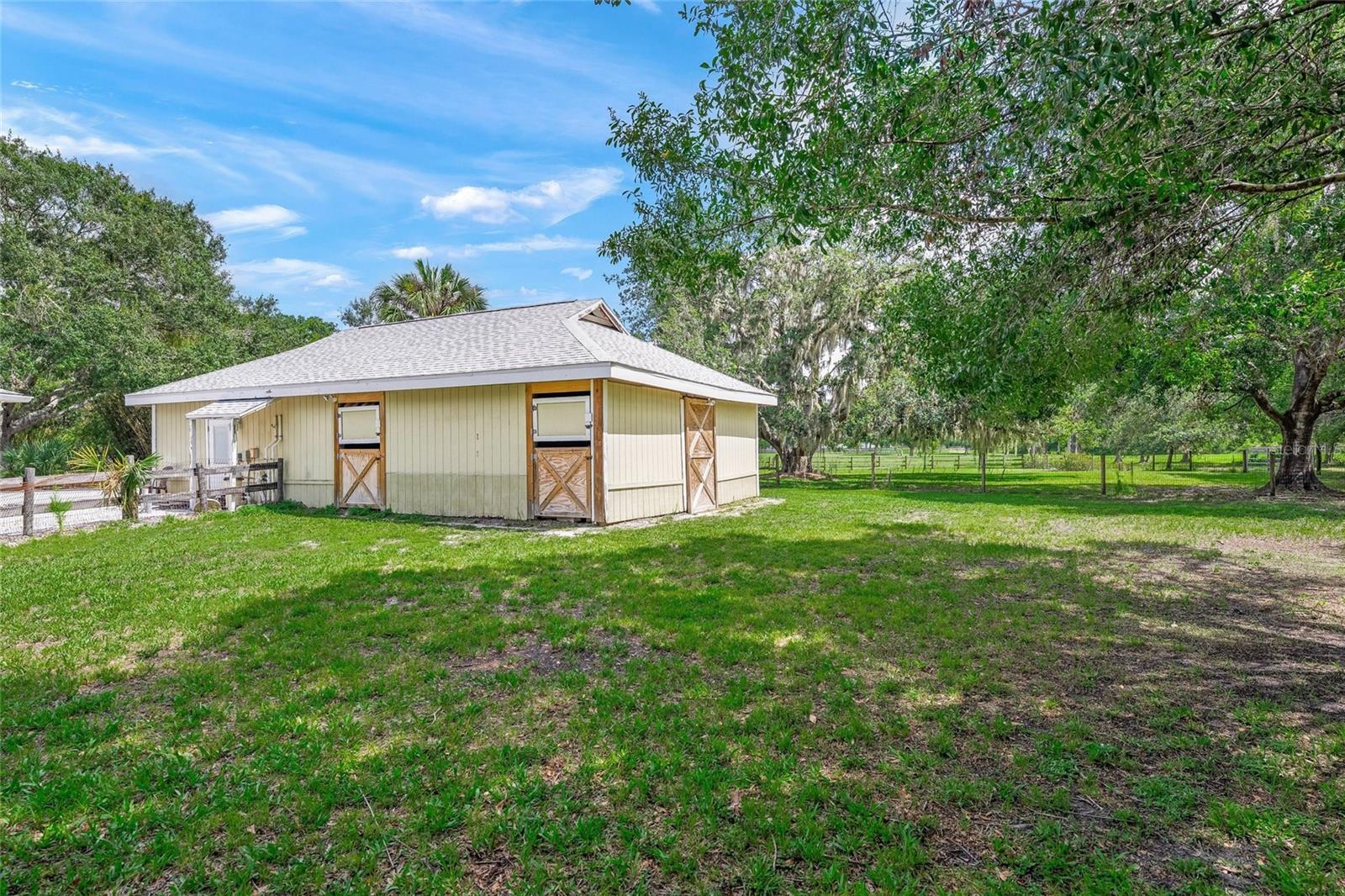Image 41 of 60 For 7343 Palomino Trail