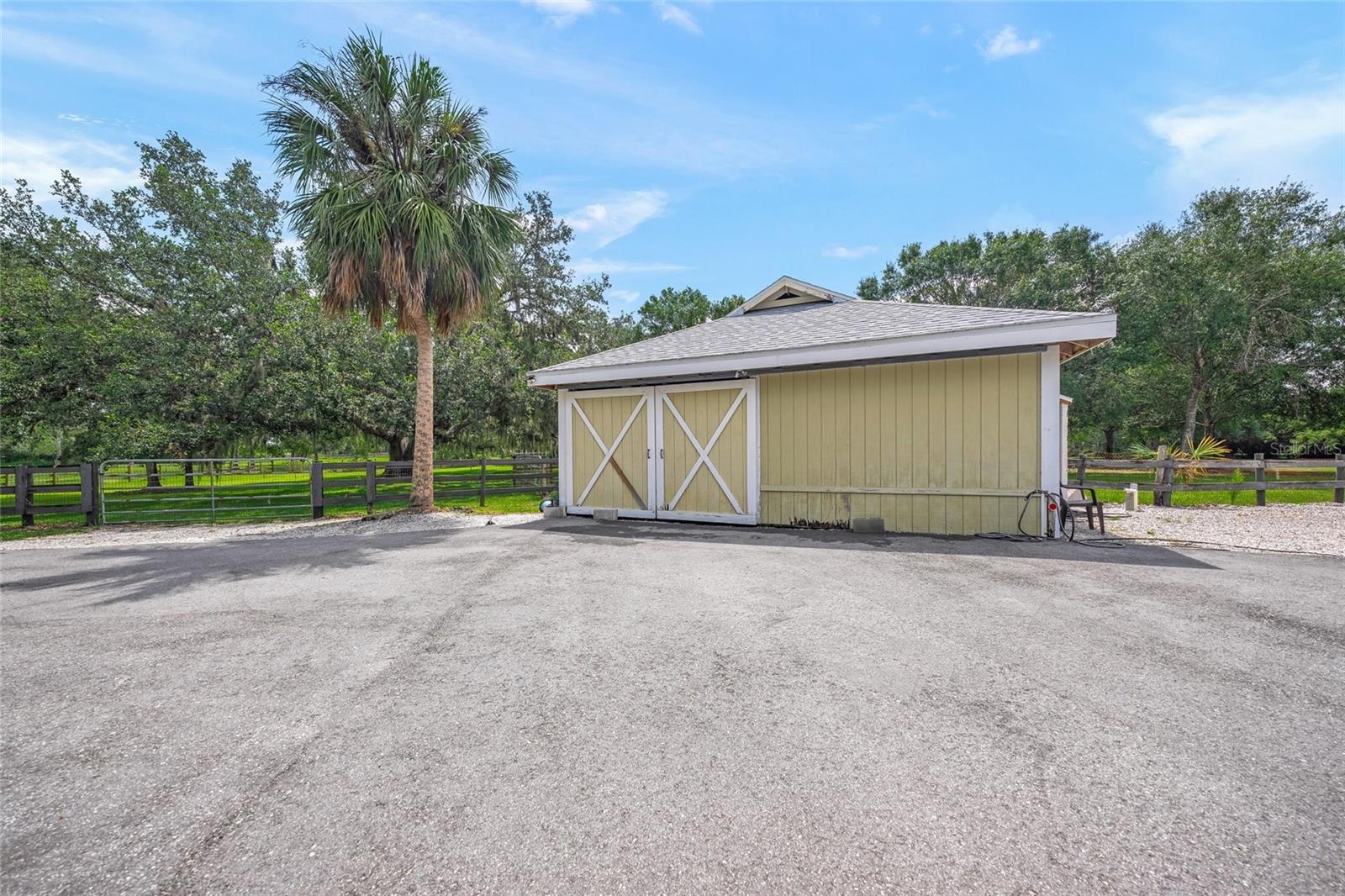 Image 42 of 60 For 7343 Palomino Trail