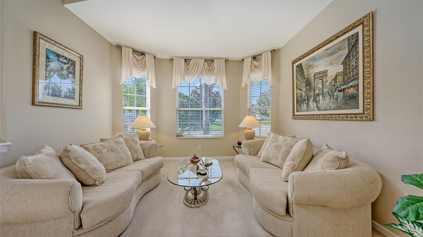 Image 10 of 74 For 7915 Kavanagh Court