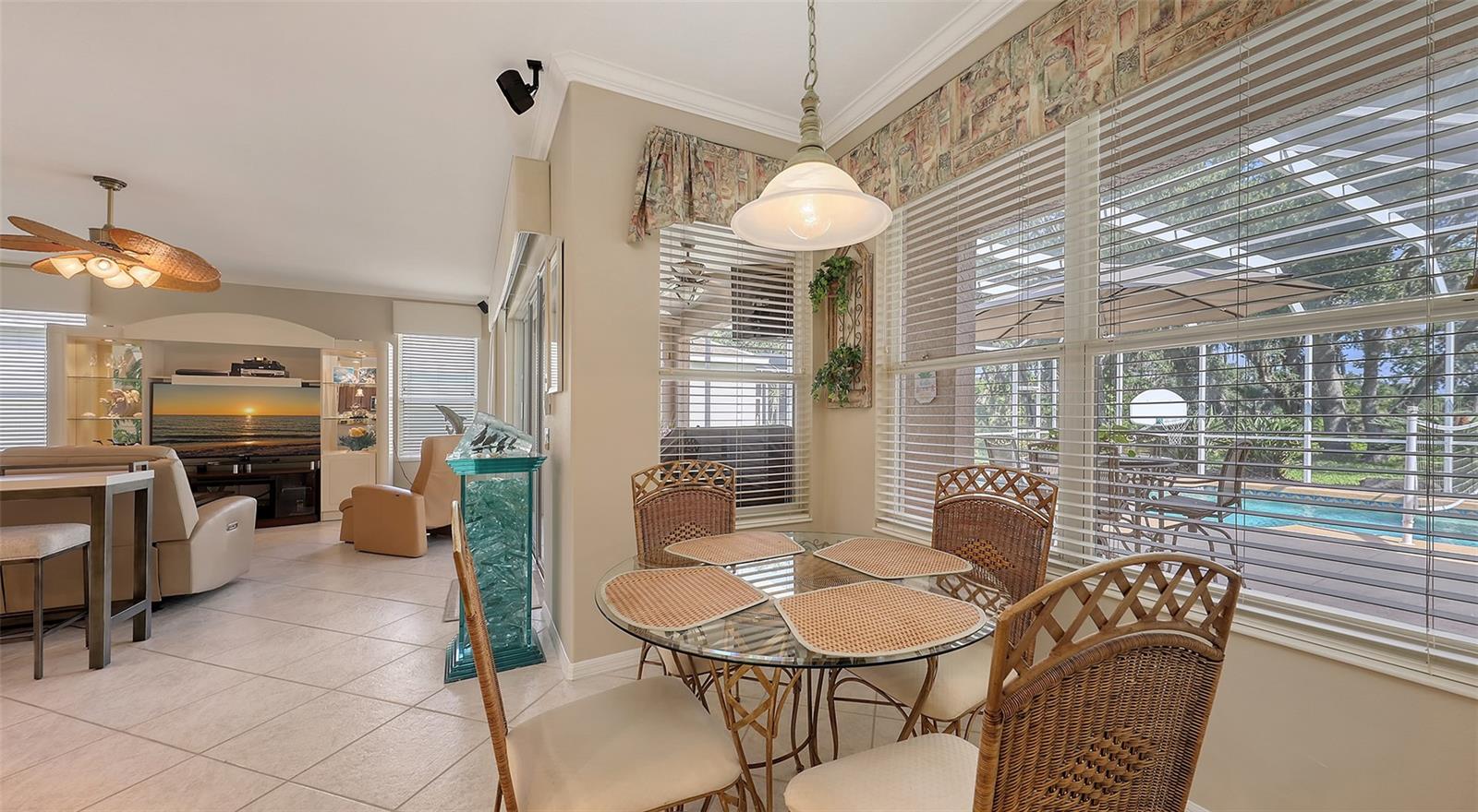 Image 17 of 74 For 7915 Kavanagh Court