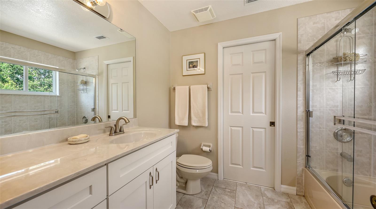 Image 35 of 74 For 7915 Kavanagh Court