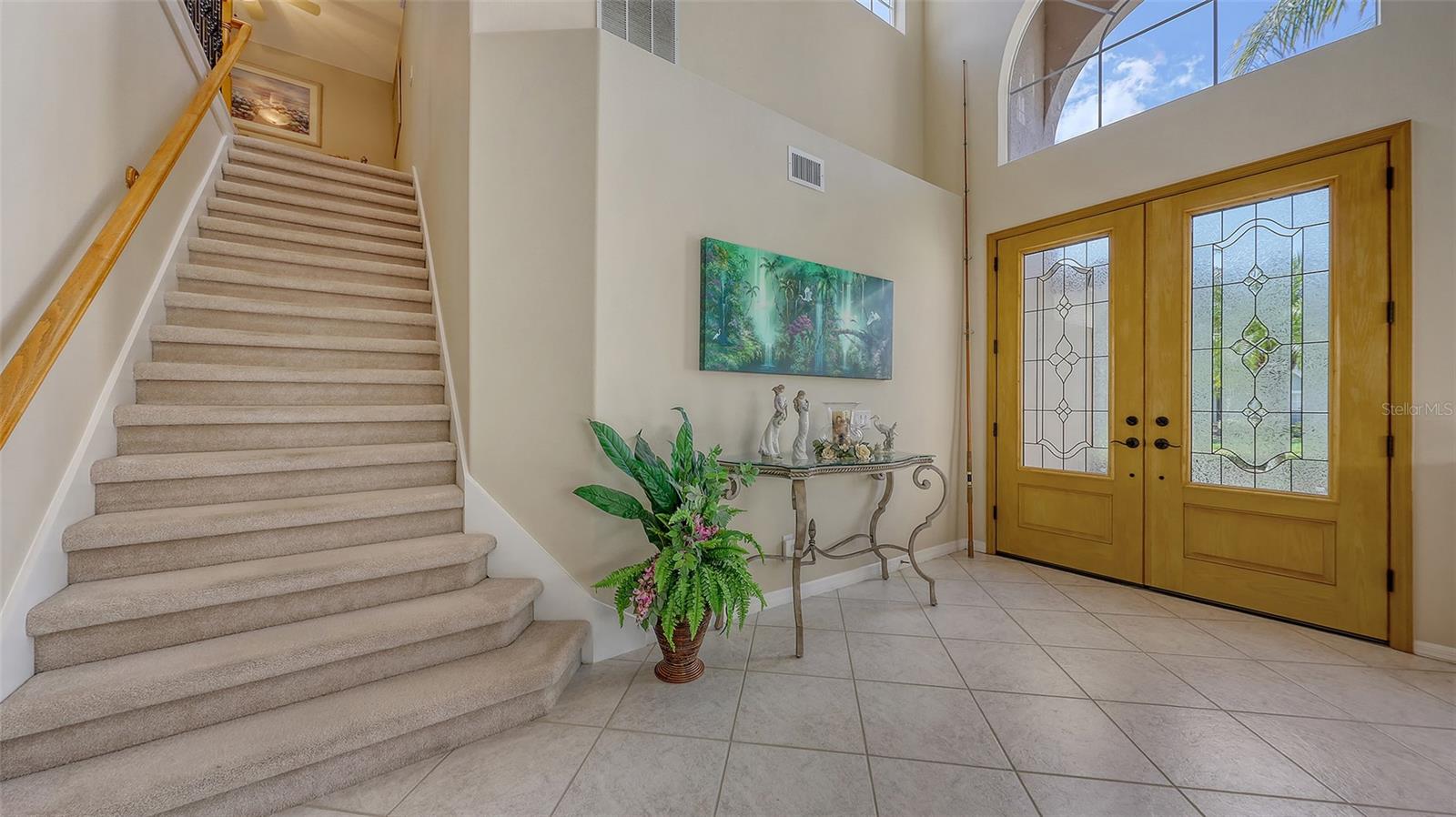 Image 5 of 74 For 7915 Kavanagh Court