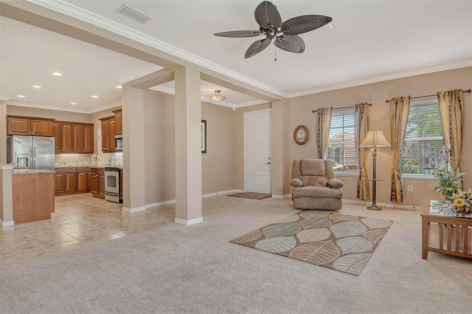 Image 11 of 50 For 6214 45th Lane E