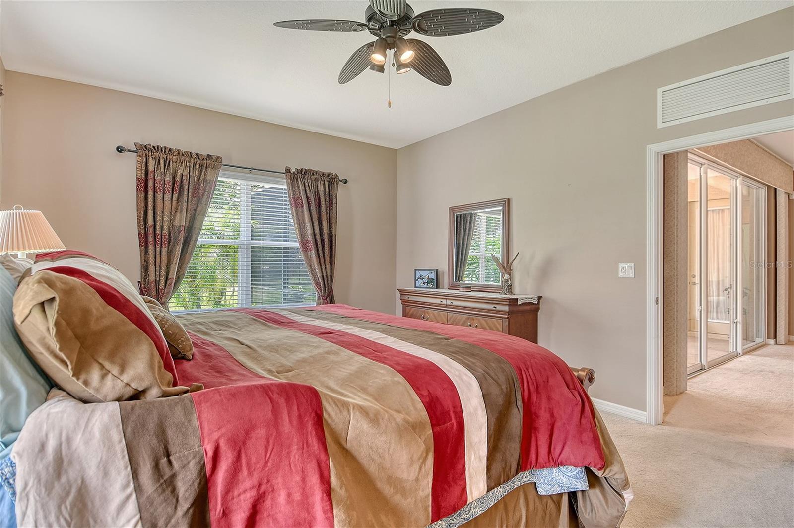 Image 15 of 50 For 6214 45th Lane E