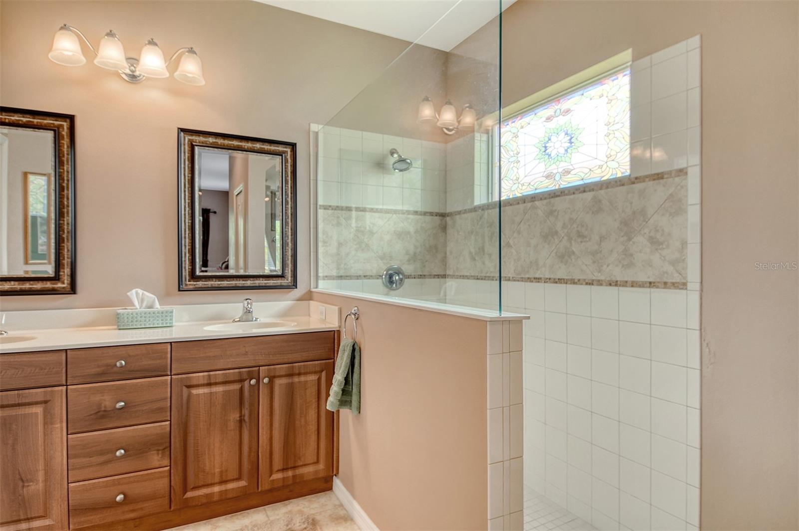 Image 17 of 50 For 6214 45th Lane E