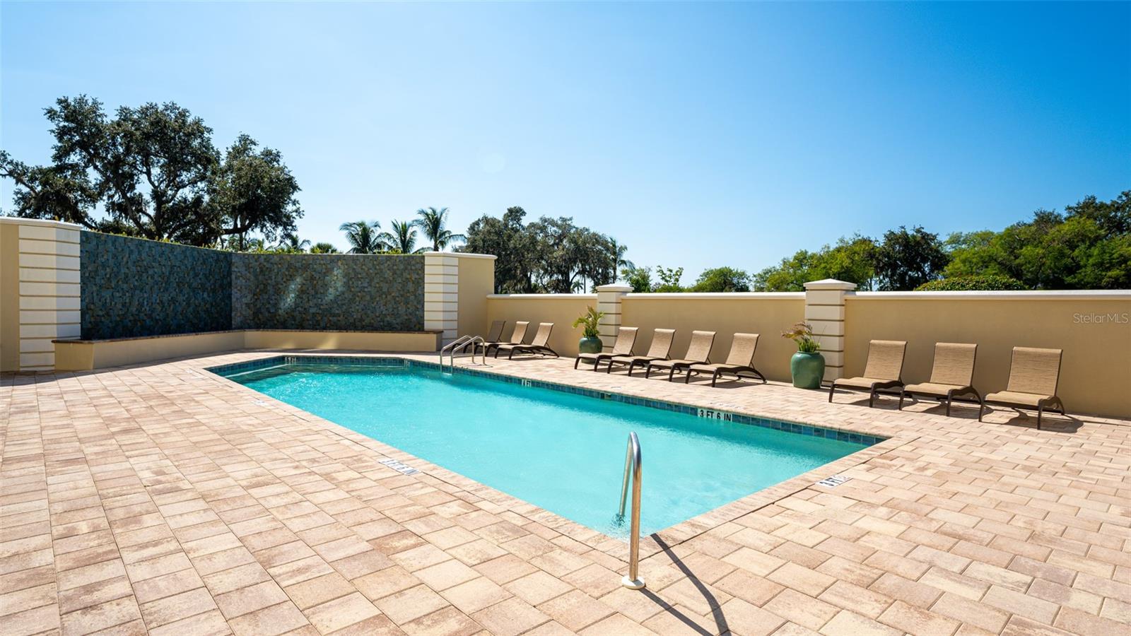 Image 11 of 11 For 501 Haben Boulevard 705