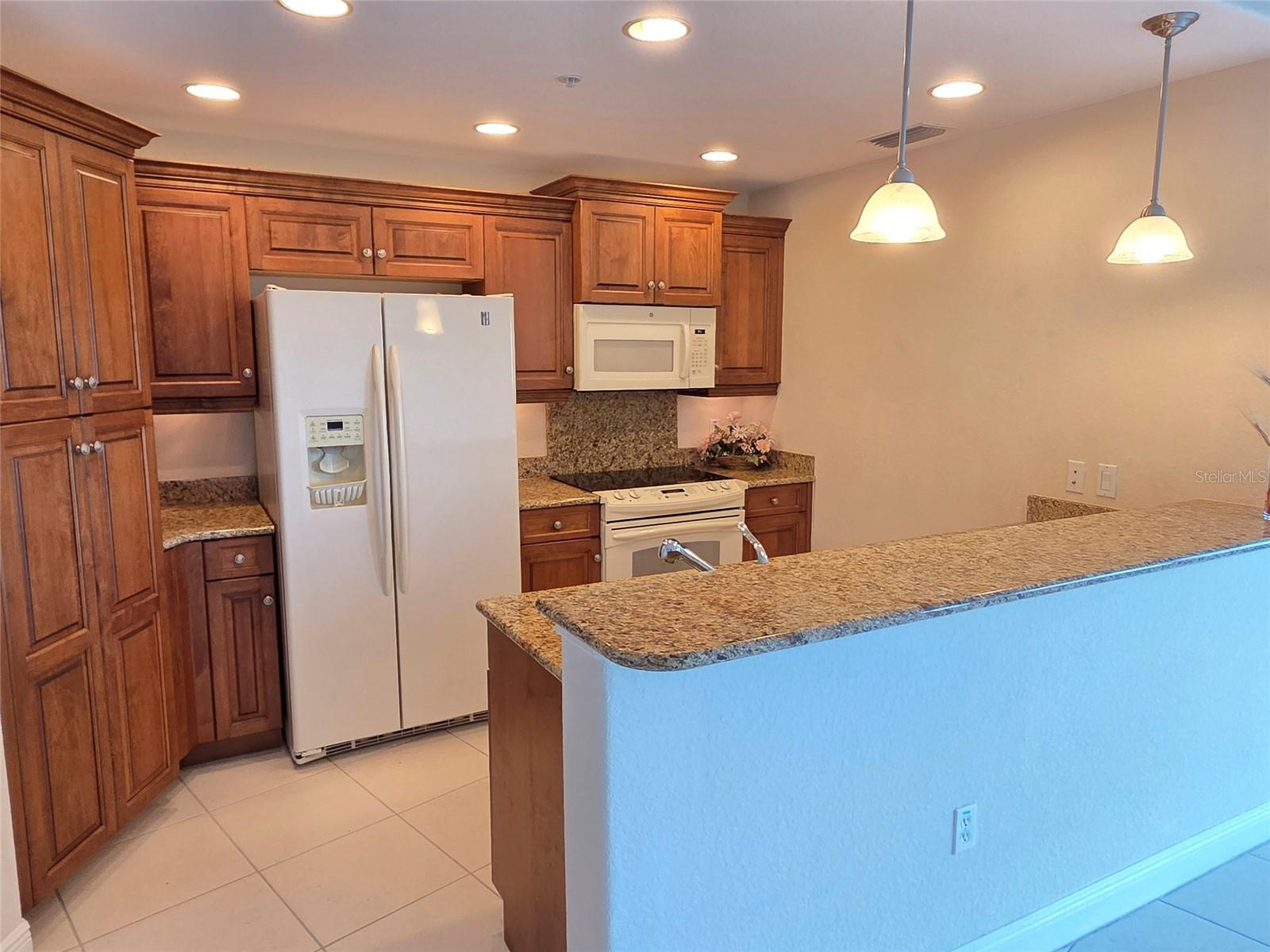 Image 2 of 11 For 501 Haben Boulevard 705