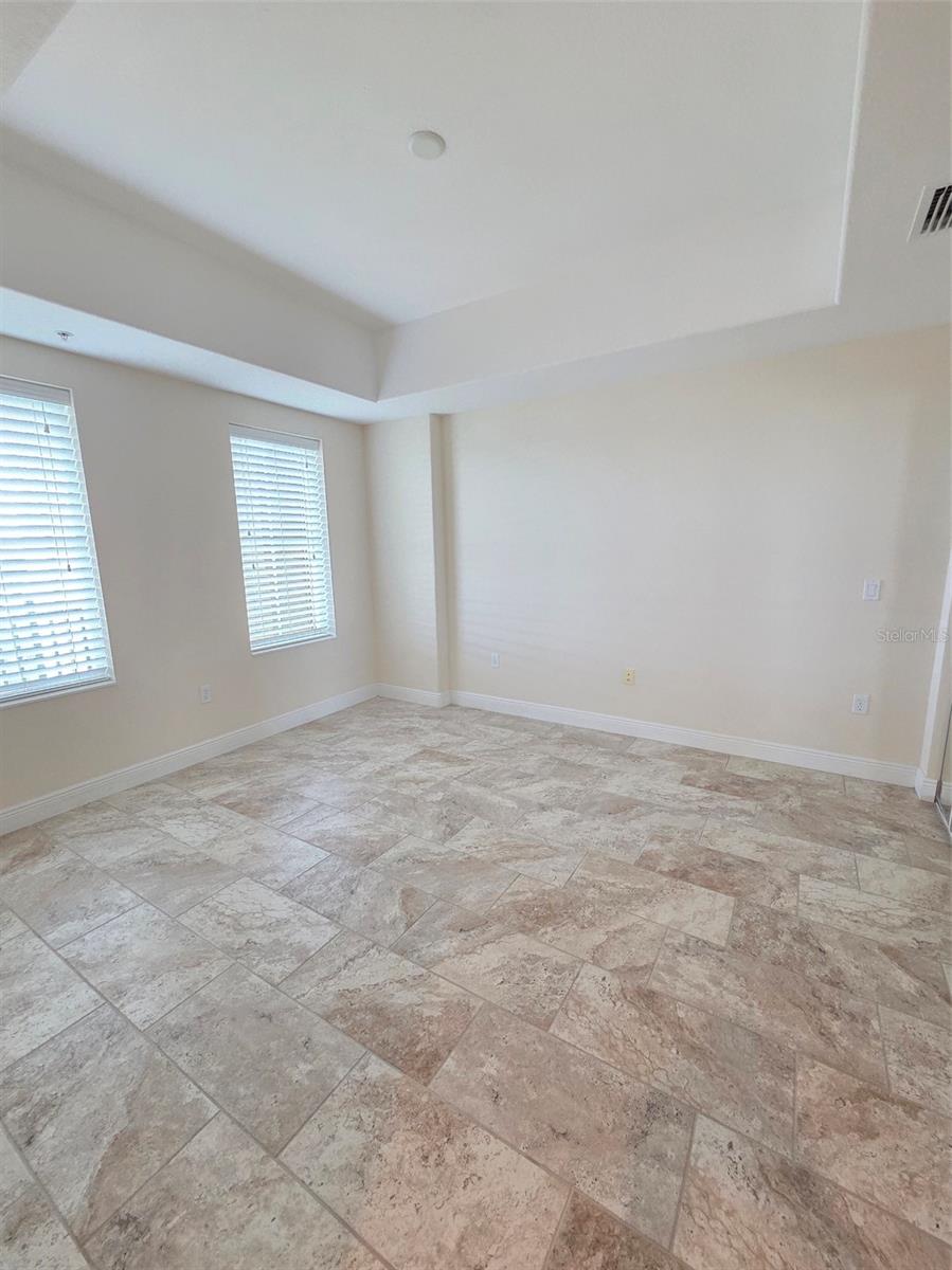 Image 8 of 11 For 501 Haben Boulevard 705