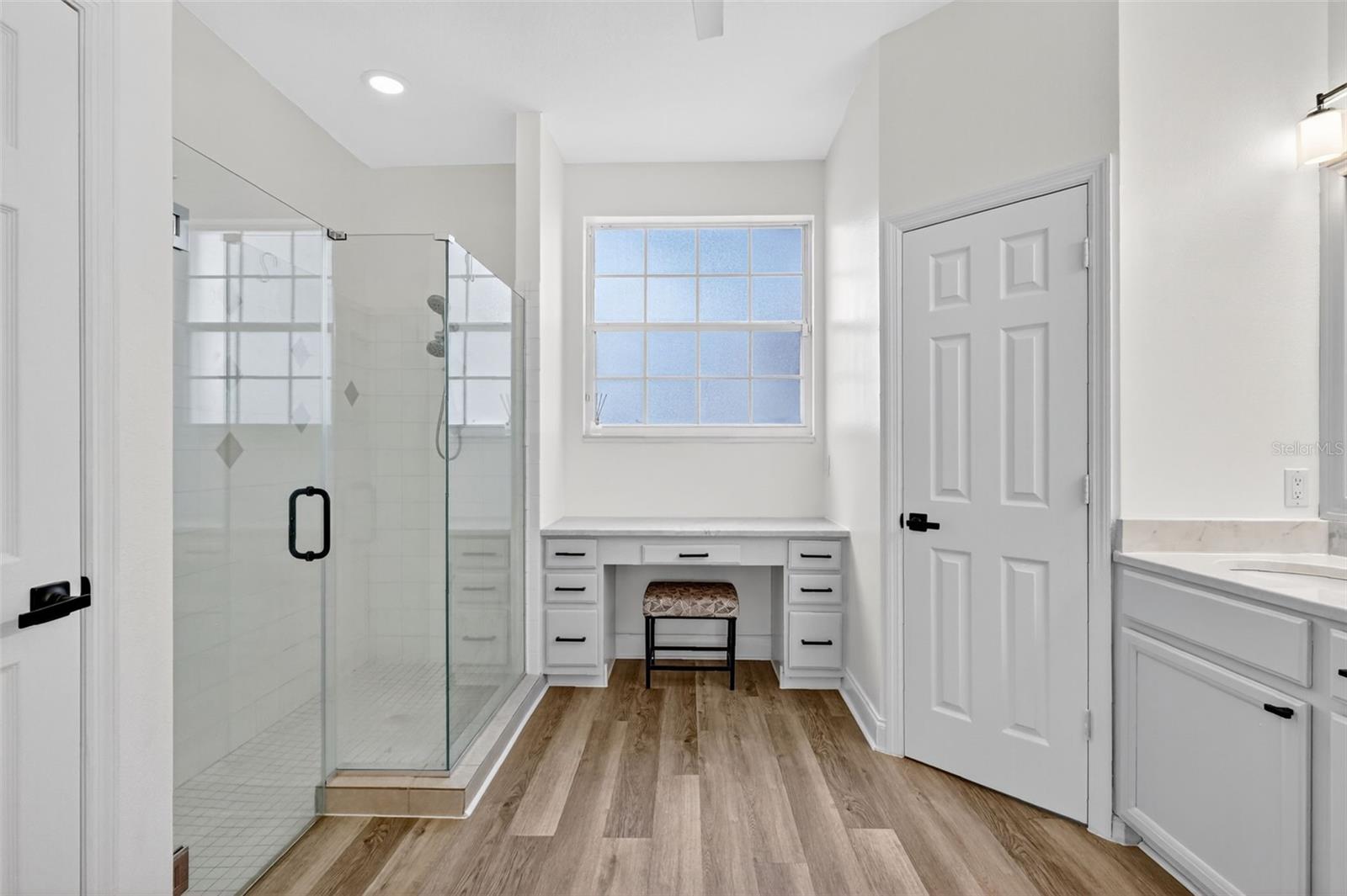 Image 30 of 51 For 13640 2nd Avenue E