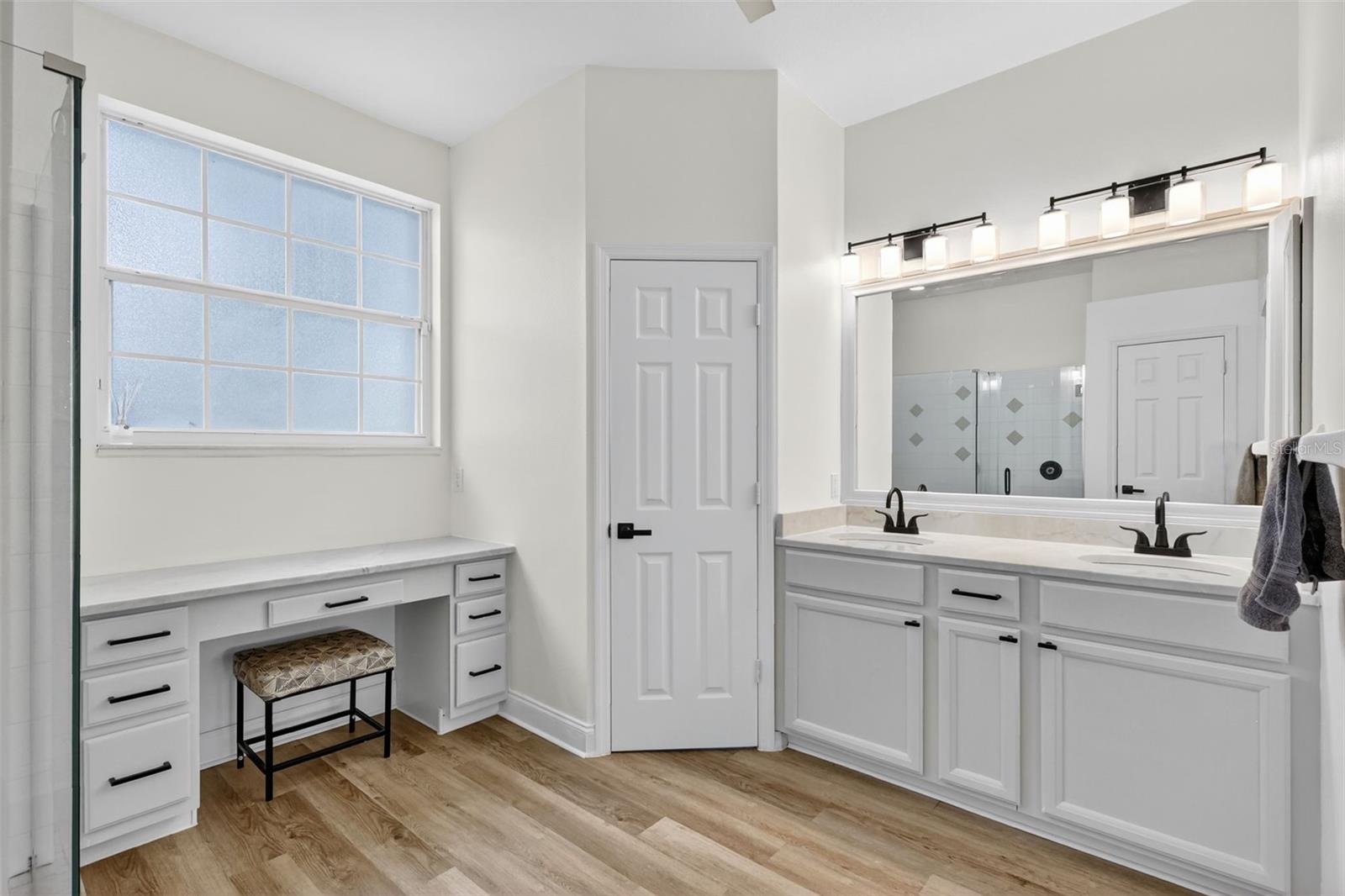 Image 31 of 51 For 13640 2nd Avenue E