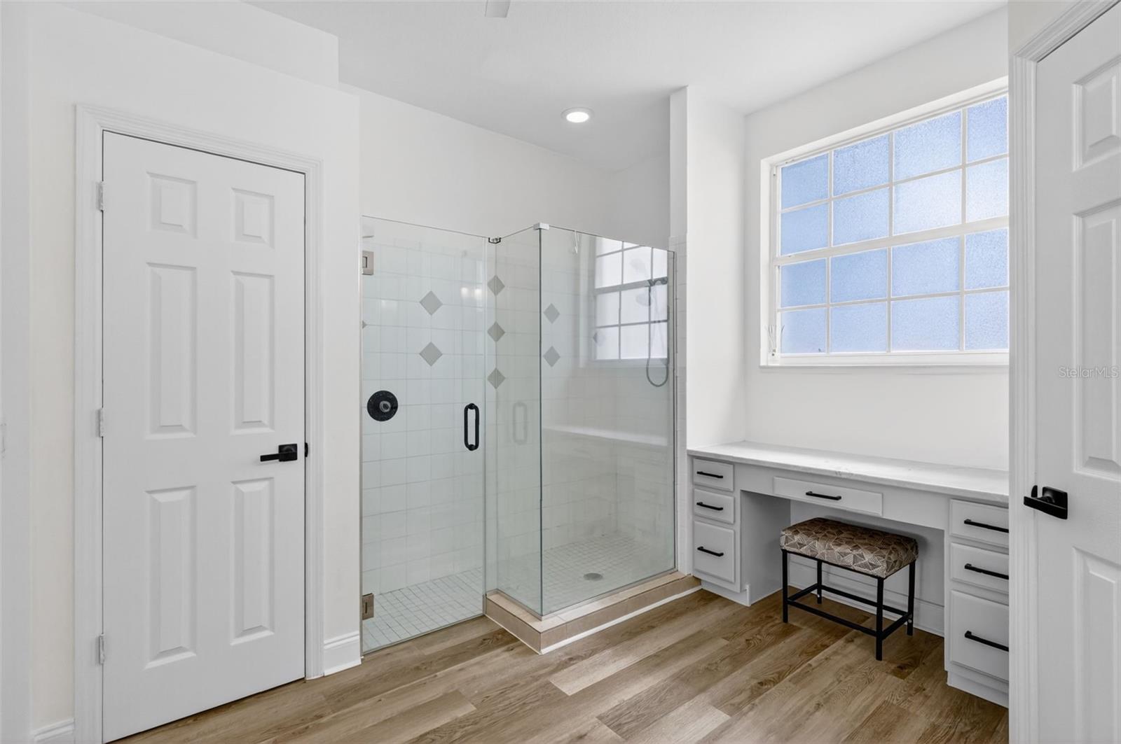 Image 32 of 51 For 13640 2nd Avenue E