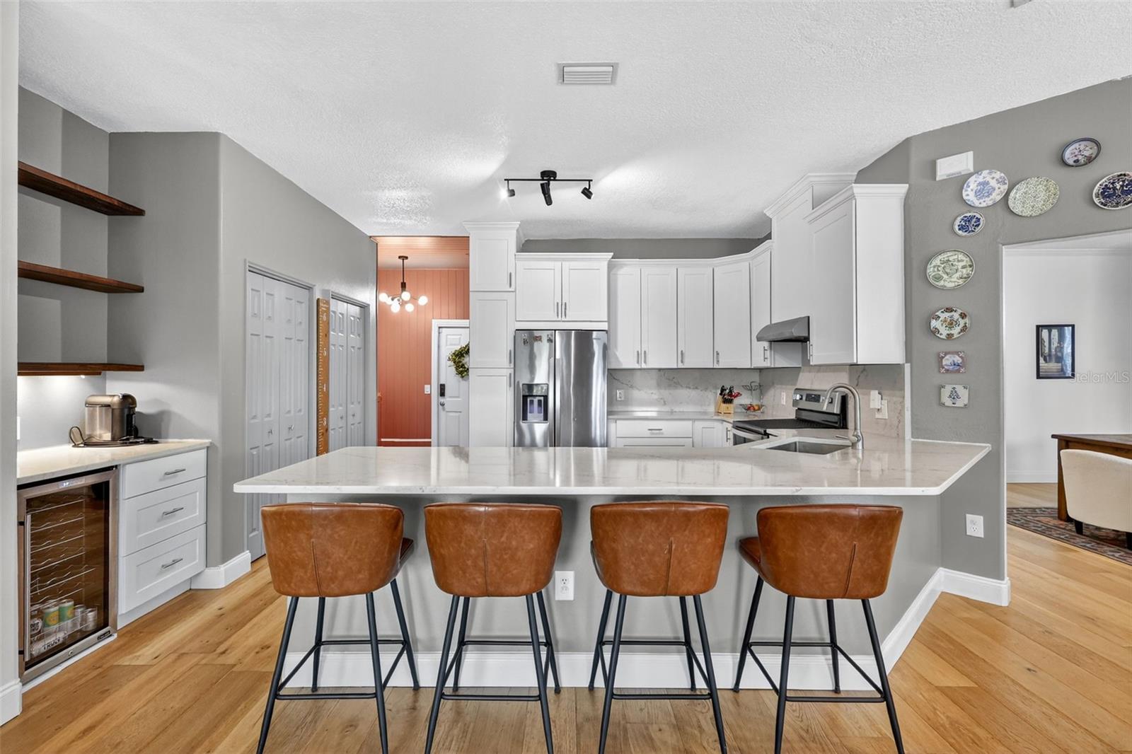Image 7 of 51 For 13640 2nd Avenue E