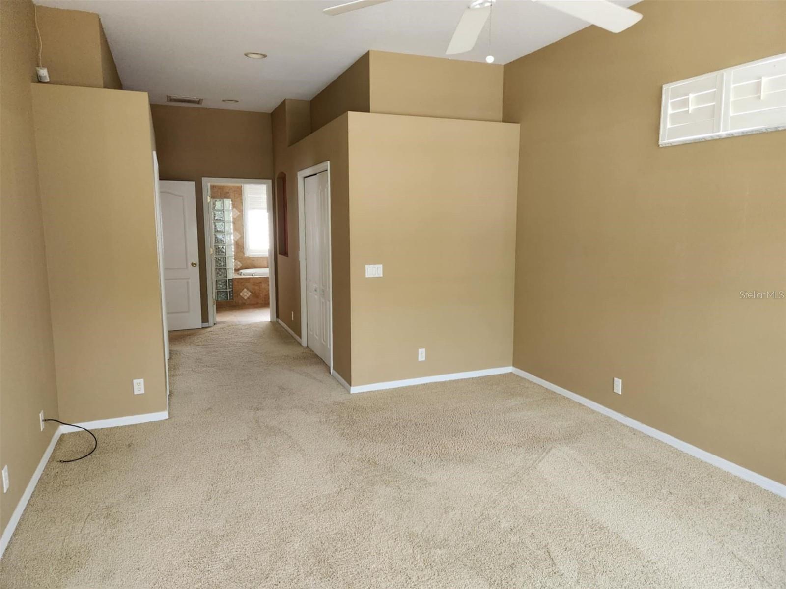 Image 11 of 16 For 7423 Ridge Rd