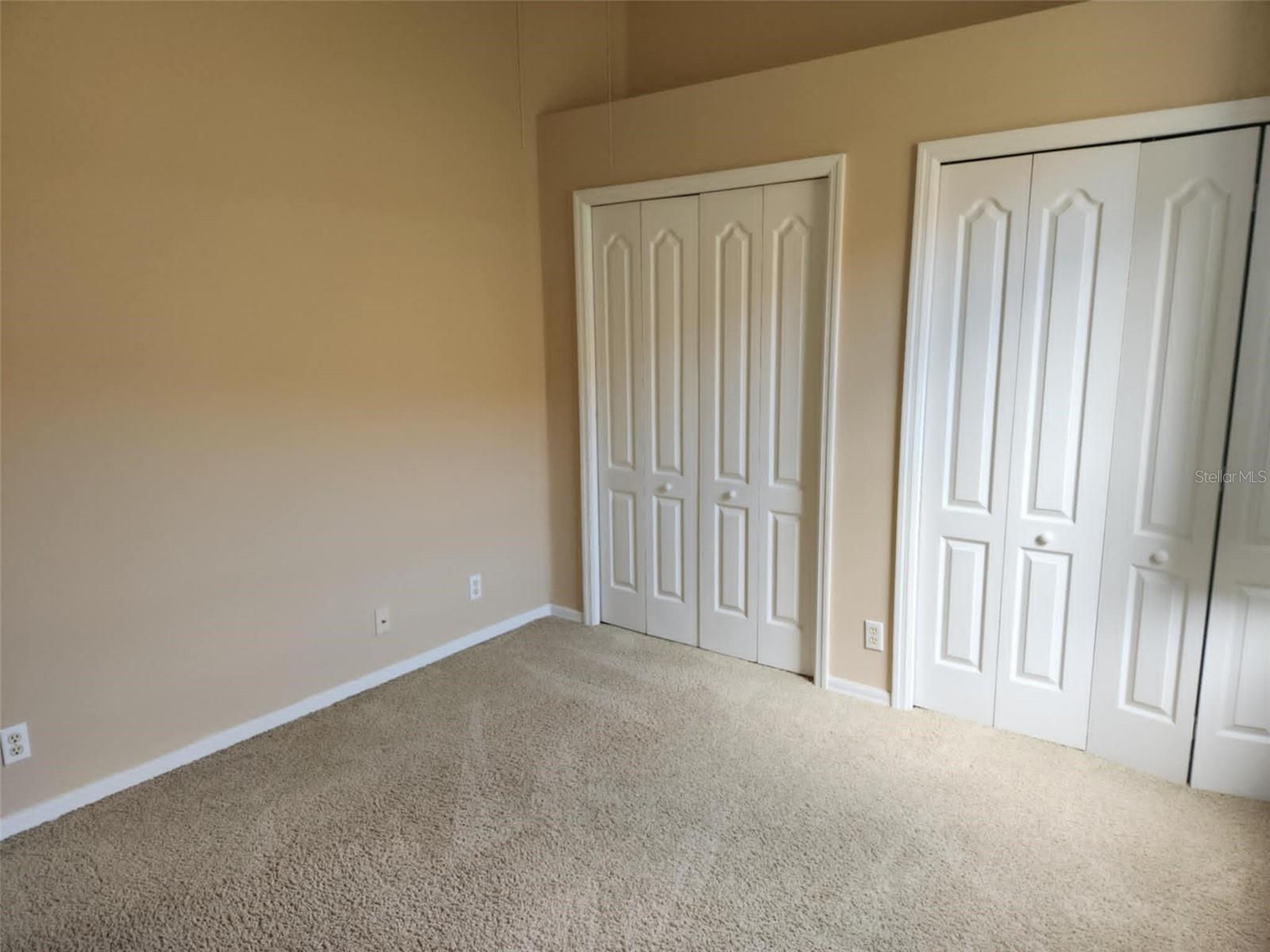 Image 13 of 16 For 7423 Ridge Rd