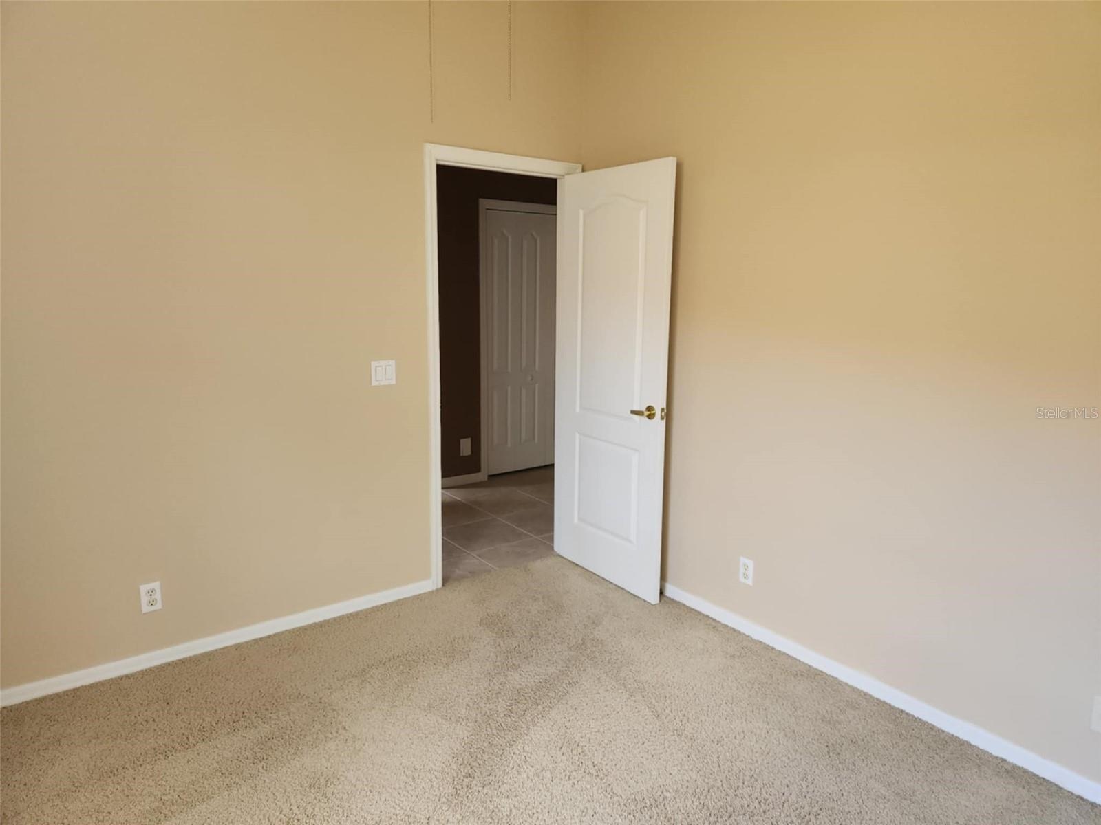 Image 14 of 16 For 7423 Ridge Rd