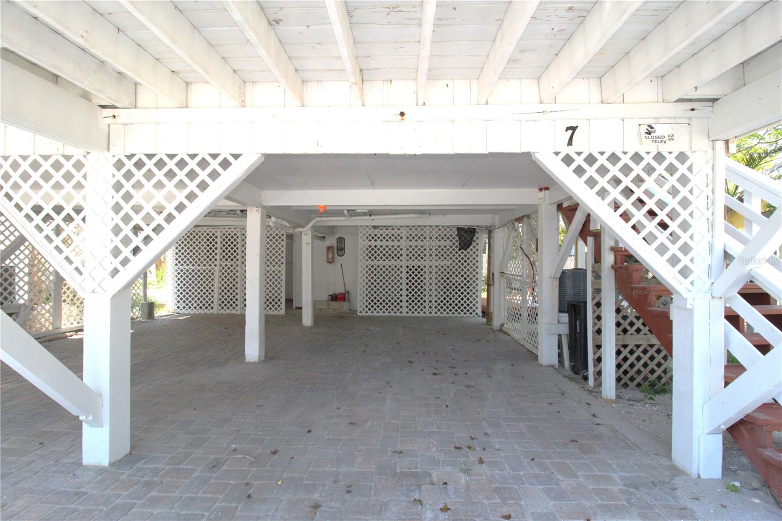 Image 17 of 23 For 60 Beachcomber Lane B