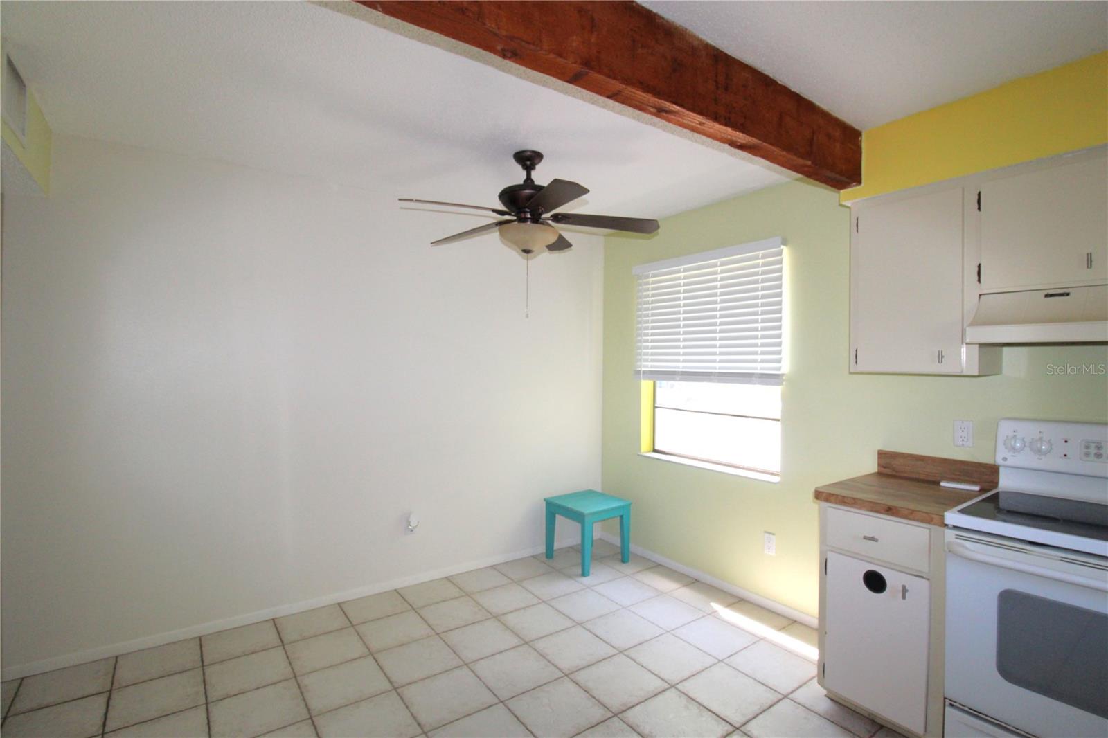 Image 5 of 23 For 60 Beachcomber Lane B