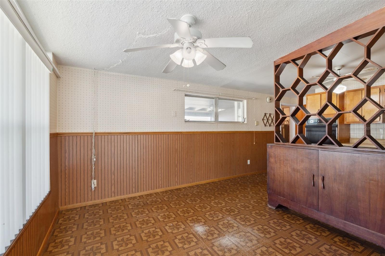 Image 12 of 53 For 6707 Northampton Place