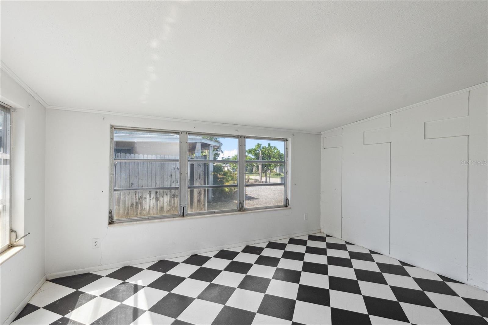 Image 14 of 53 For 6707 Northampton Place