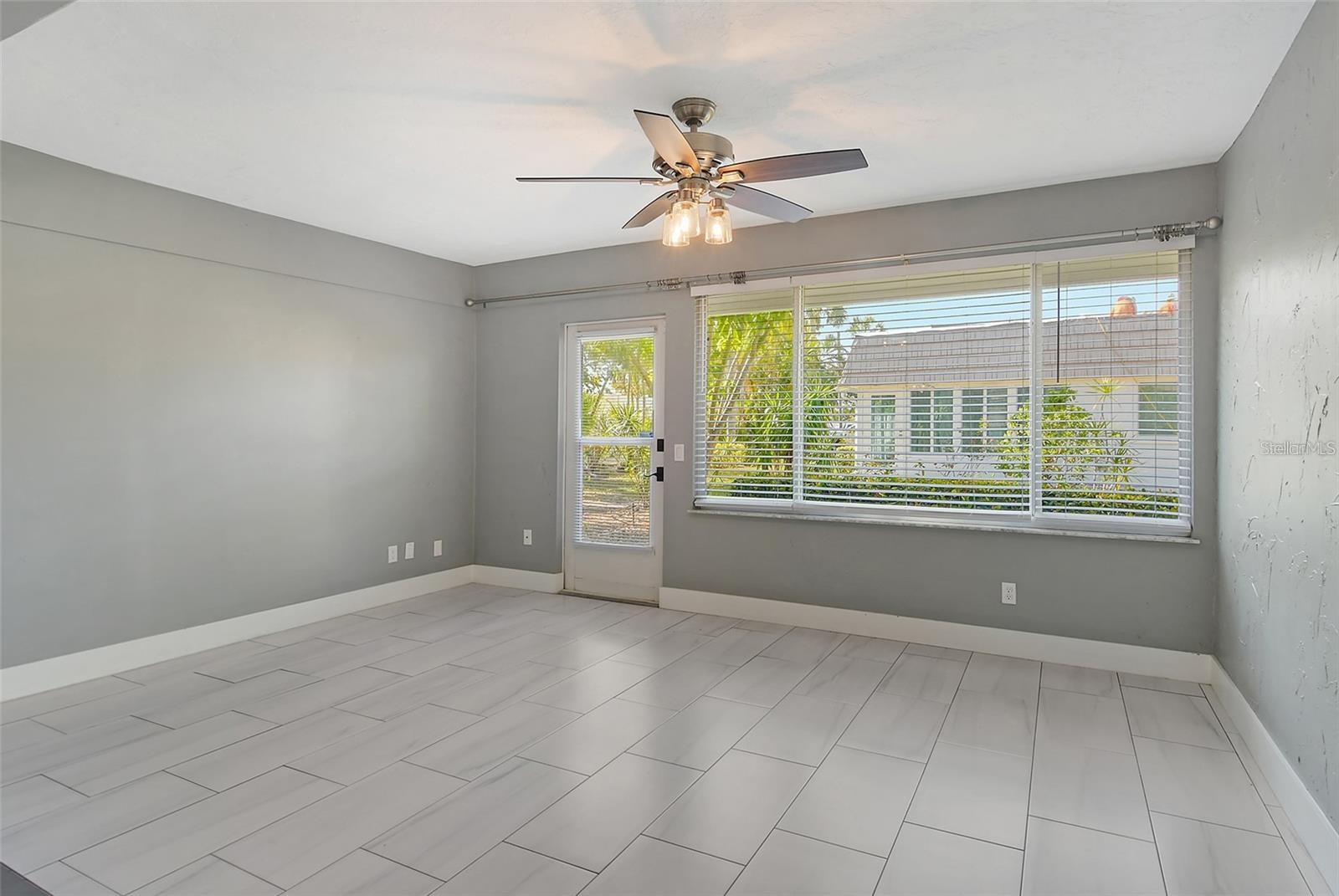 Image 13 of 44 For 2332 Canalbluff Place V298