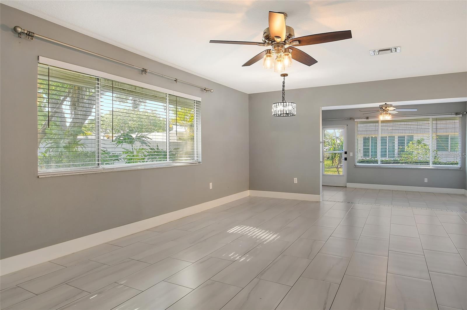 Image 3 of 44 For 2332 Canalbluff Place V298