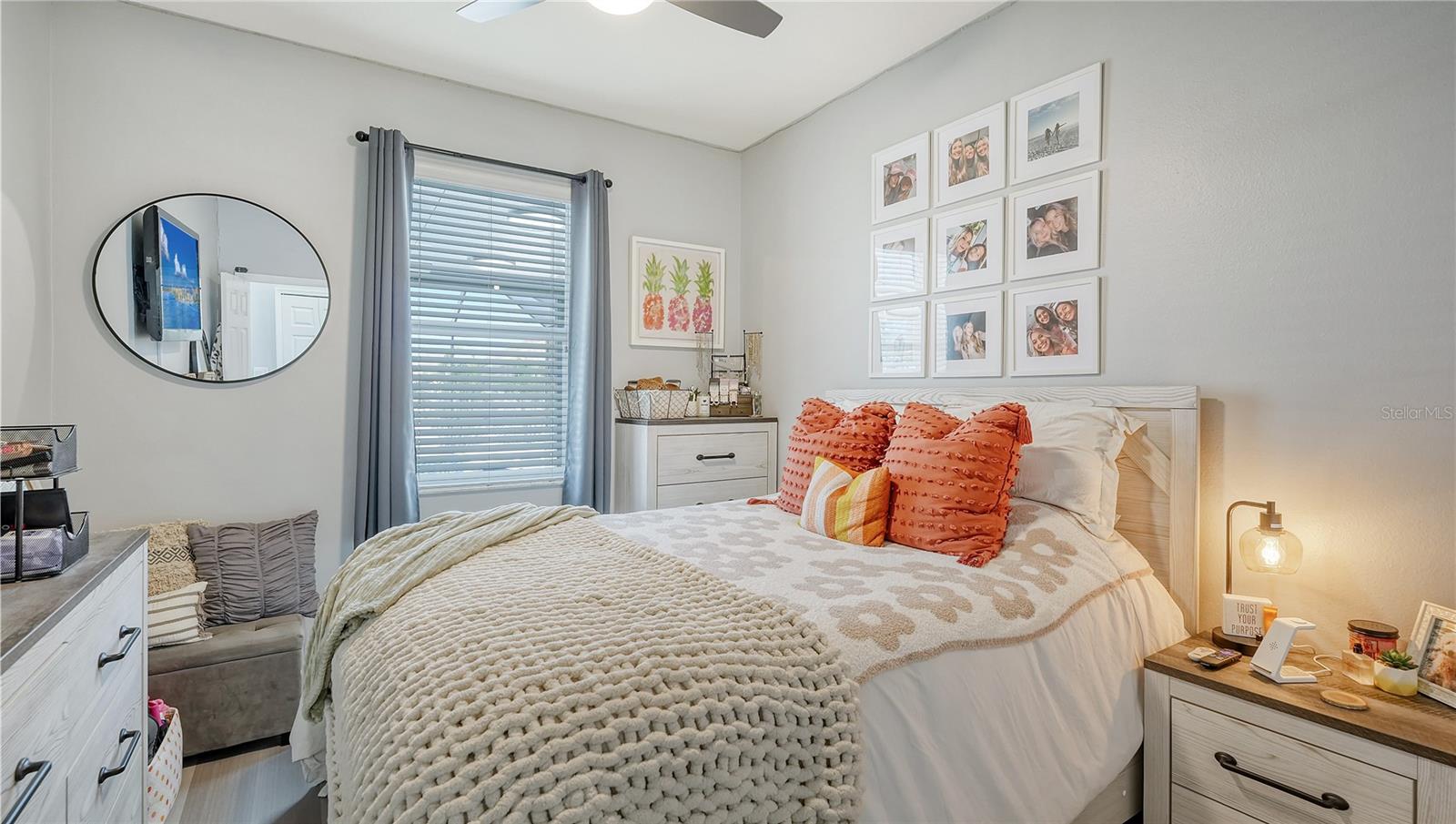 Image 17 of 65 For 7915 115th Avenue E