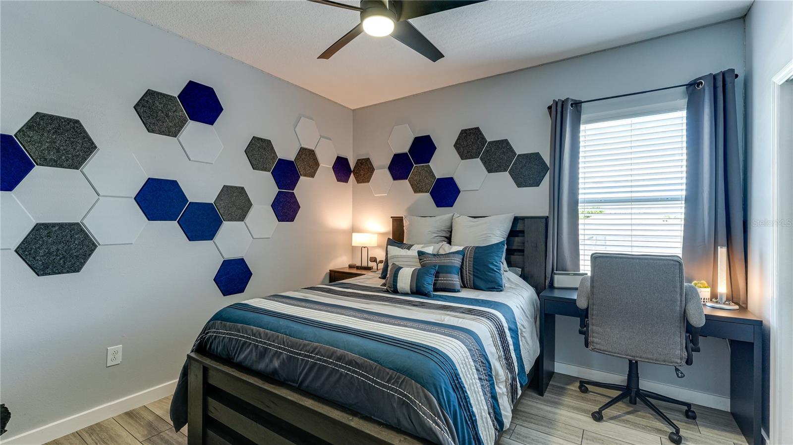 Image 23 of 65 For 7915 115th Avenue E